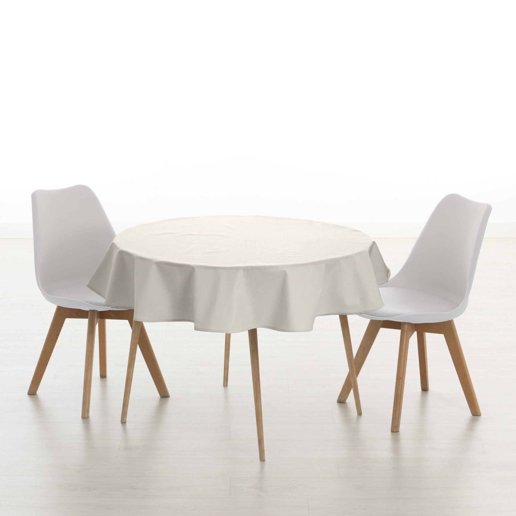 Levante 102 stain-resistant round tablecloth