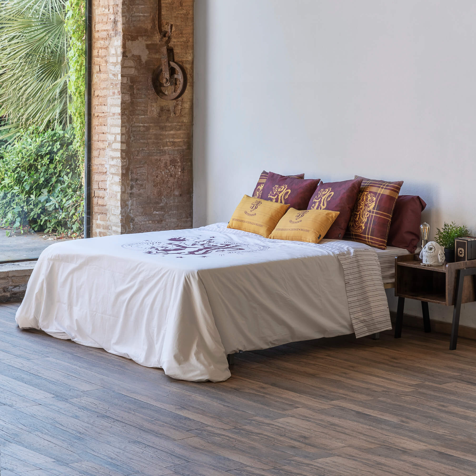 Gryffindor Stars 100% cotton duvet cover