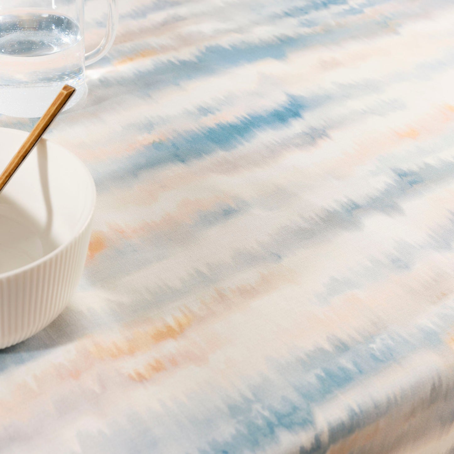 Fabric tablecloth 0120-334