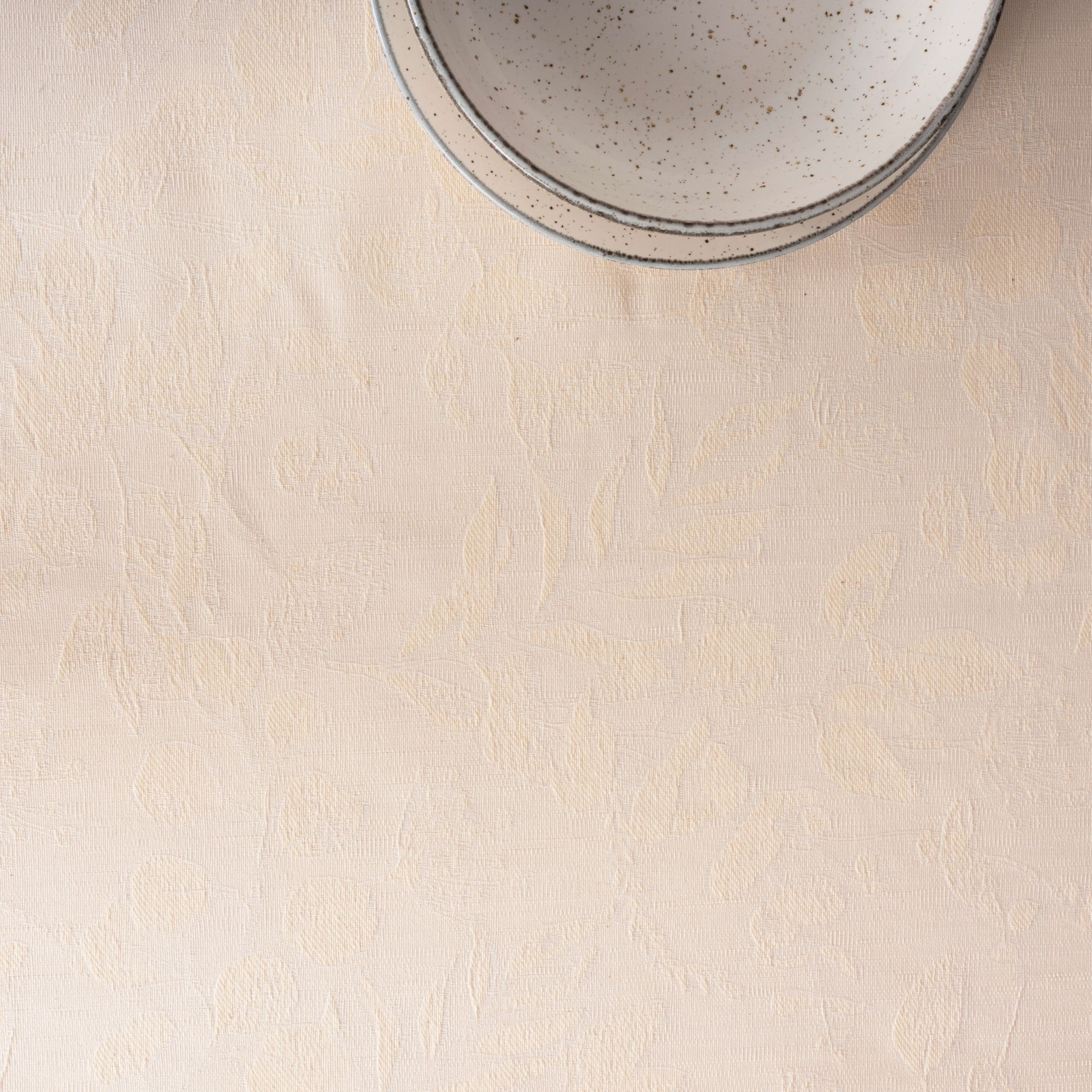 Nappe antitache jacquard écru Bacoli 32010D2