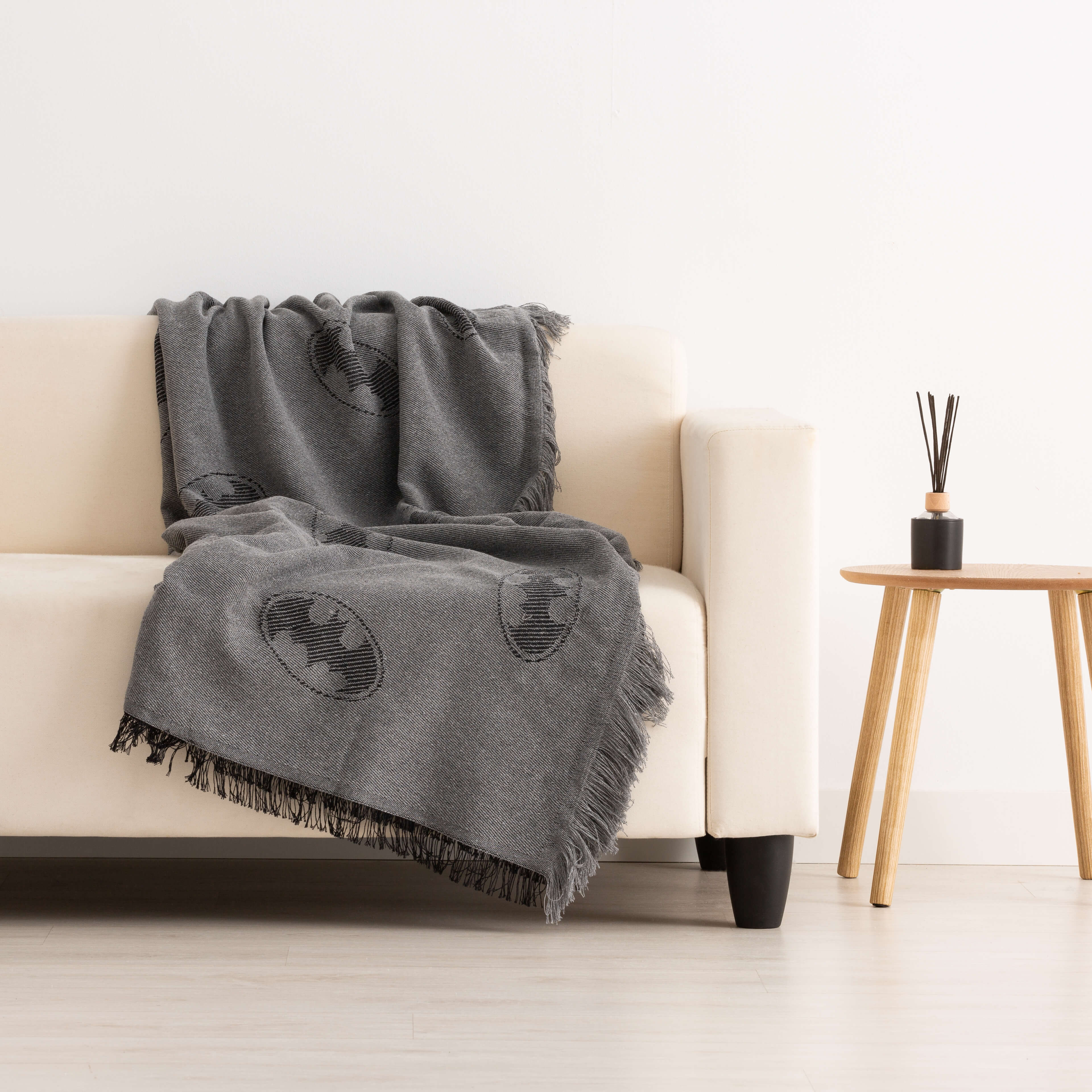 Extra soft multipurpose The Batman Gray