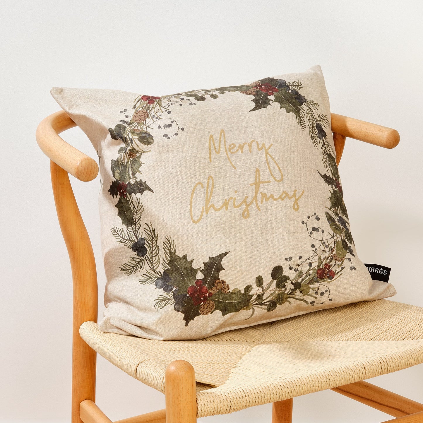 100% Cotton Christmas Mistletoe Cushion Cover A 50x50 cm