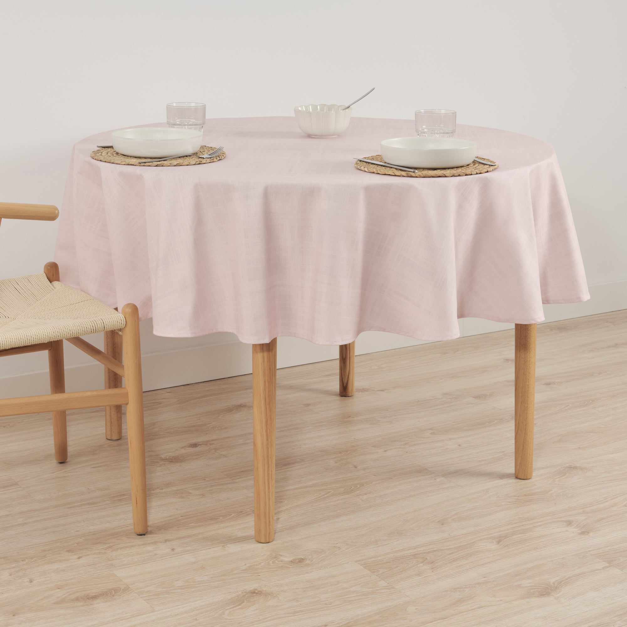 Round stain-resistant tablecloth 0120-312