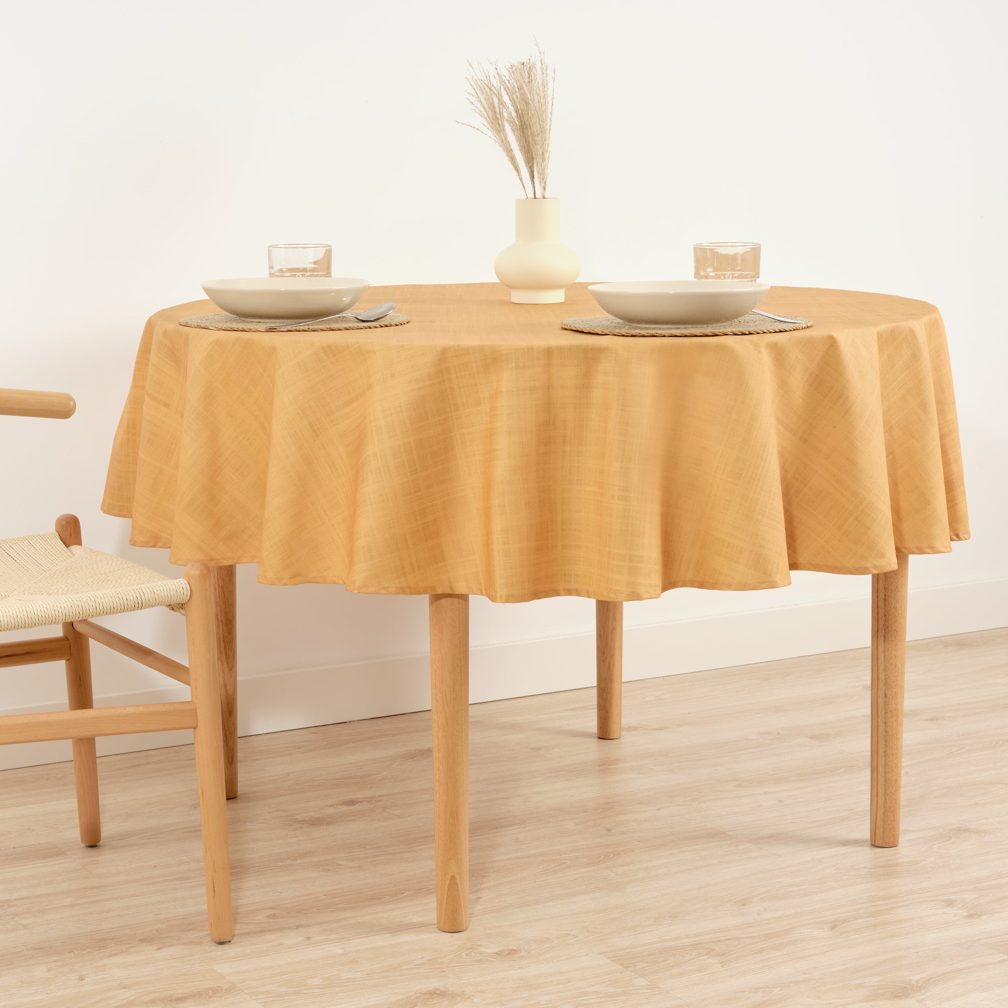 Round stain resistant tablecloth Mustard