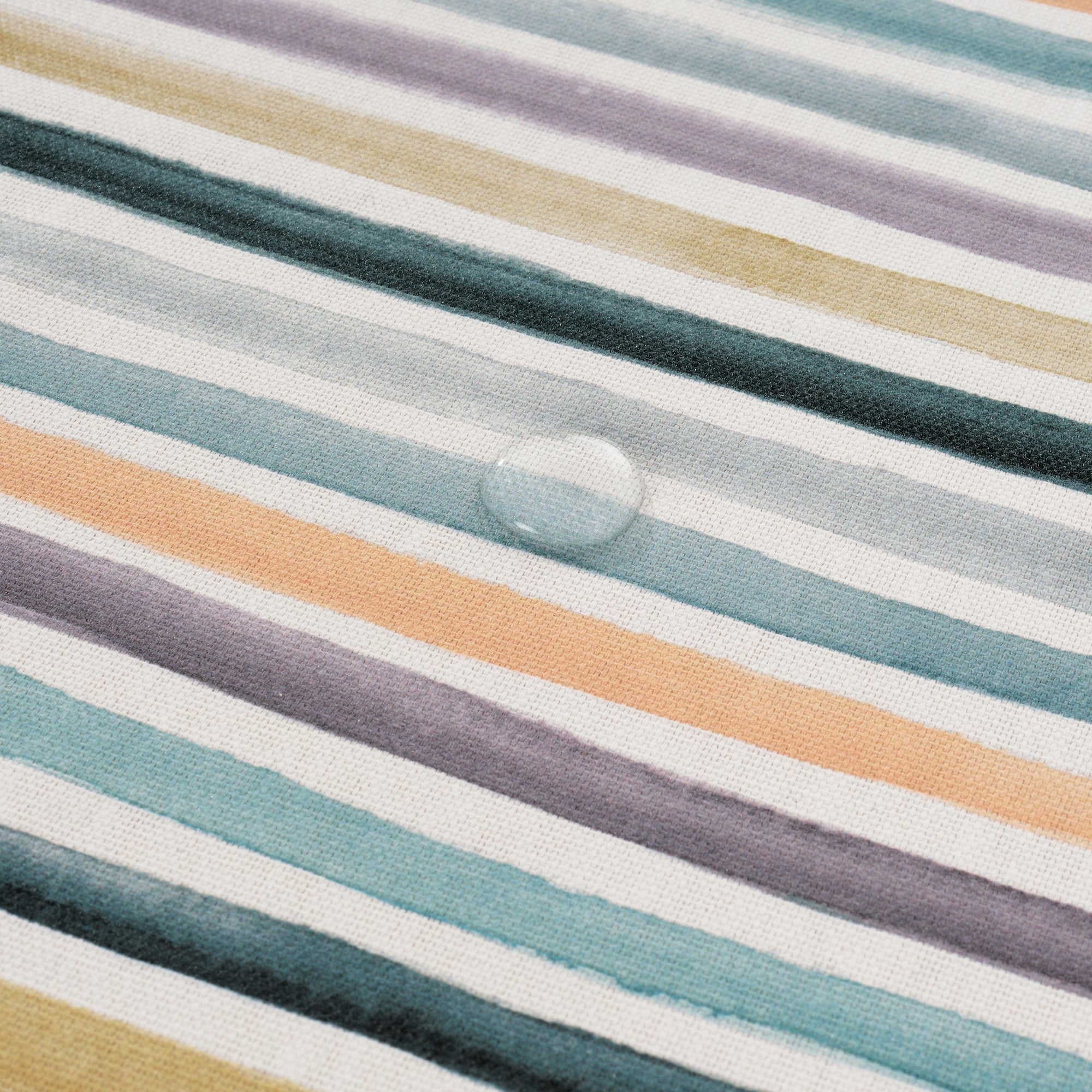 Naiara Blue stain-resistant round tablecloth