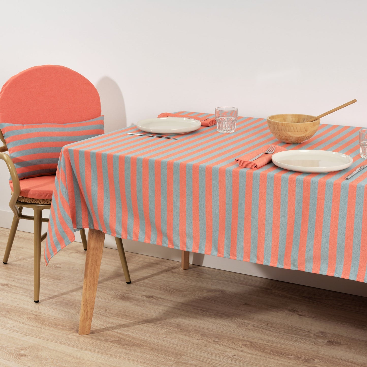 Mantel de tela jacquard Maglia Raya Naranja y Agua