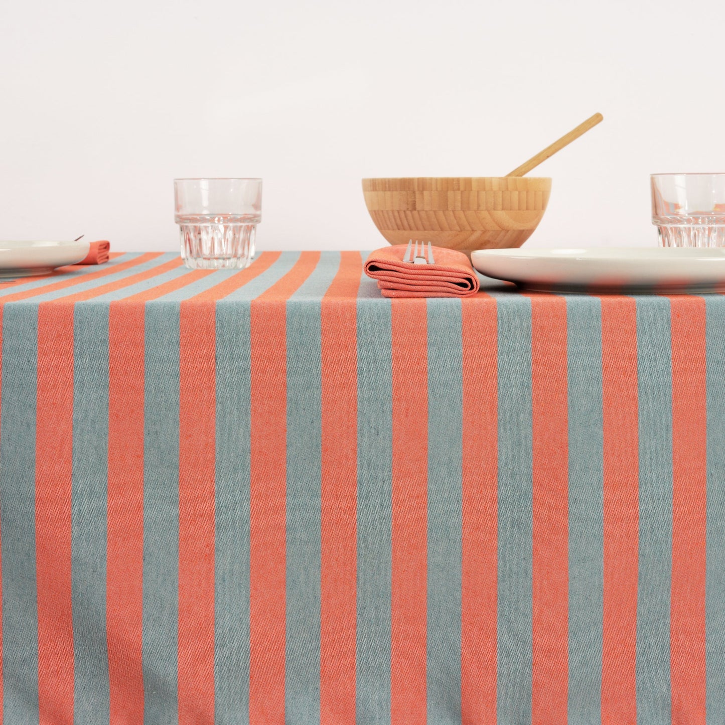 Mantel de tela jacquard Maglia Raya Naranja y Agua