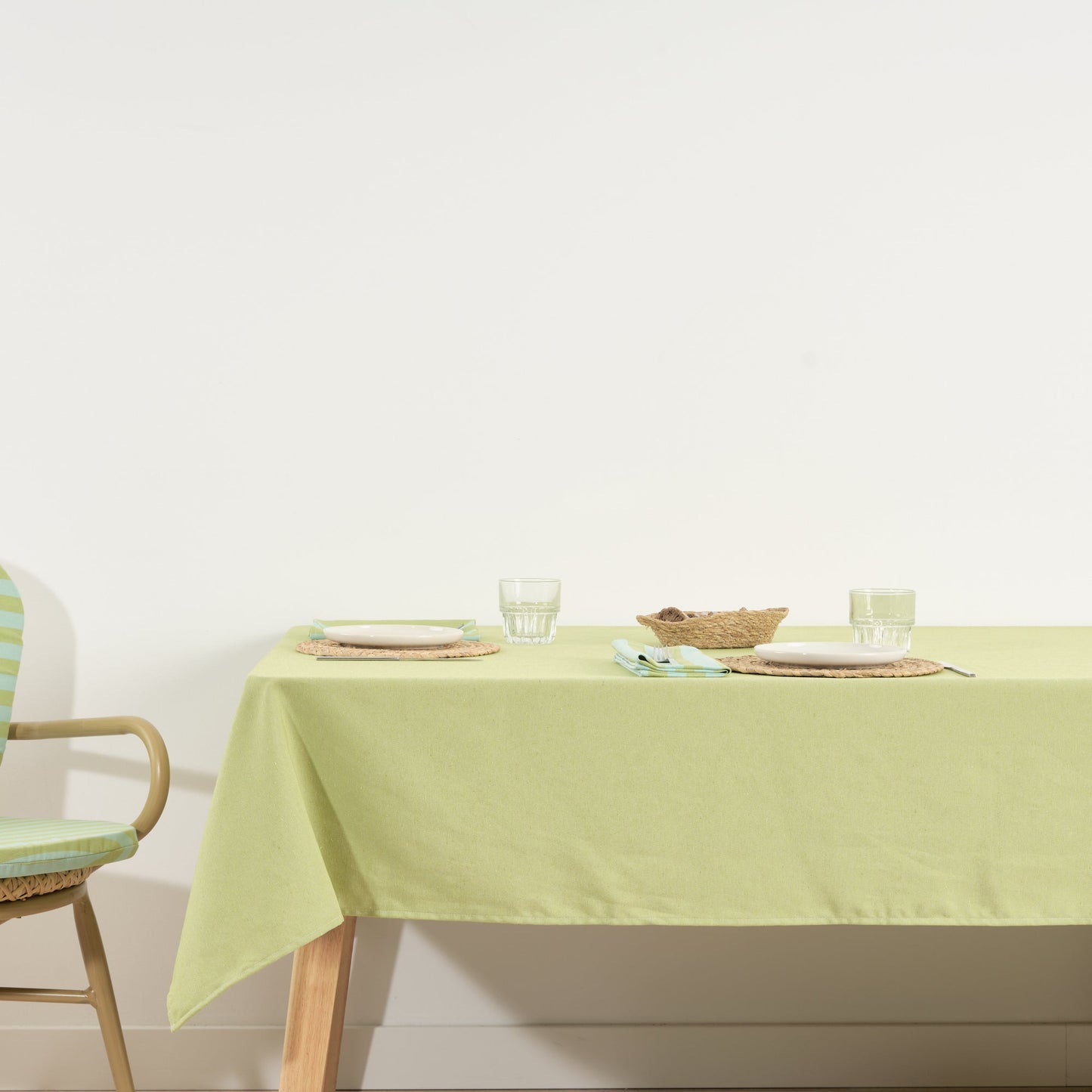 Mantel de tela jacquard Maglia Liso Pistacho