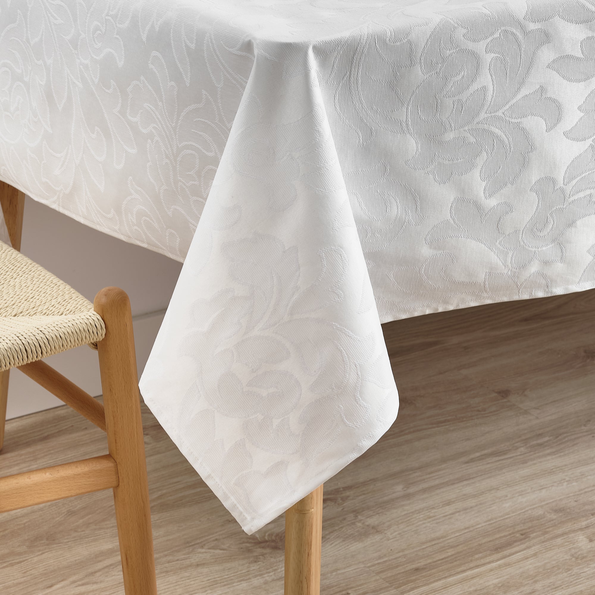 Nappe antitache jacquard acacia 3233 Blanc