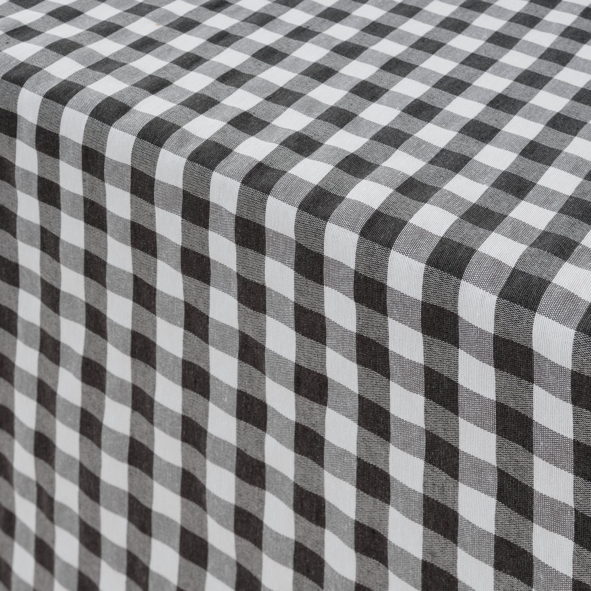 Nappe Vichy imperméable antitache toucher tissu Gris Foncé