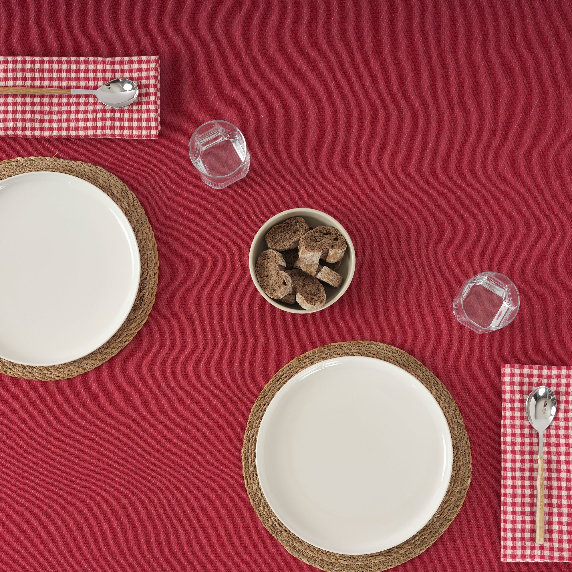 Premium stain resistant jacquard tablecloth plain red