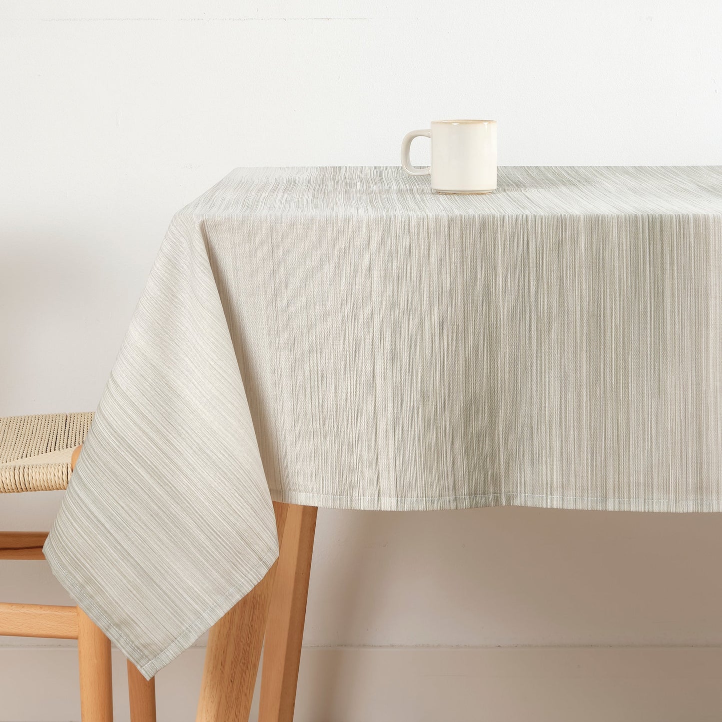 Stain-resistant tablecloth 100% cotton Lluc Green