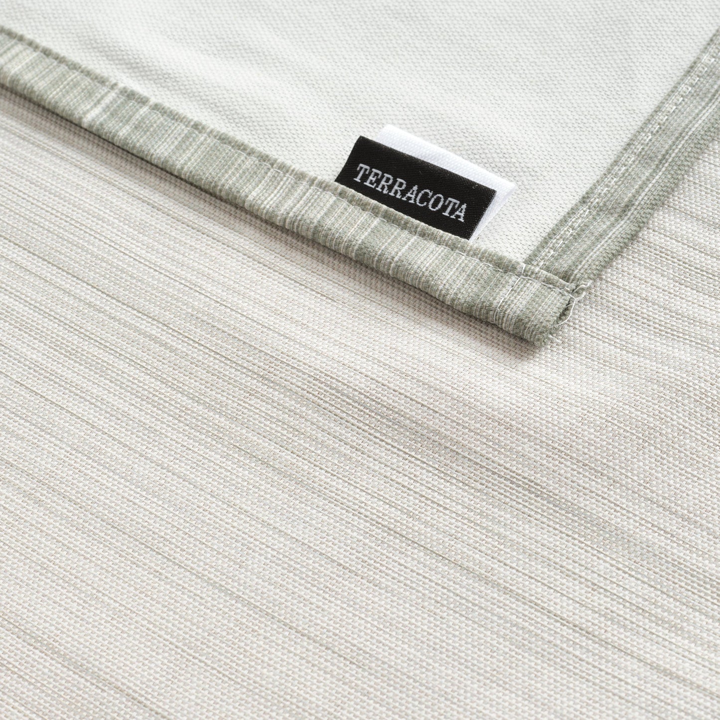Stain-resistant tablecloth 100% cotton Lluc Green