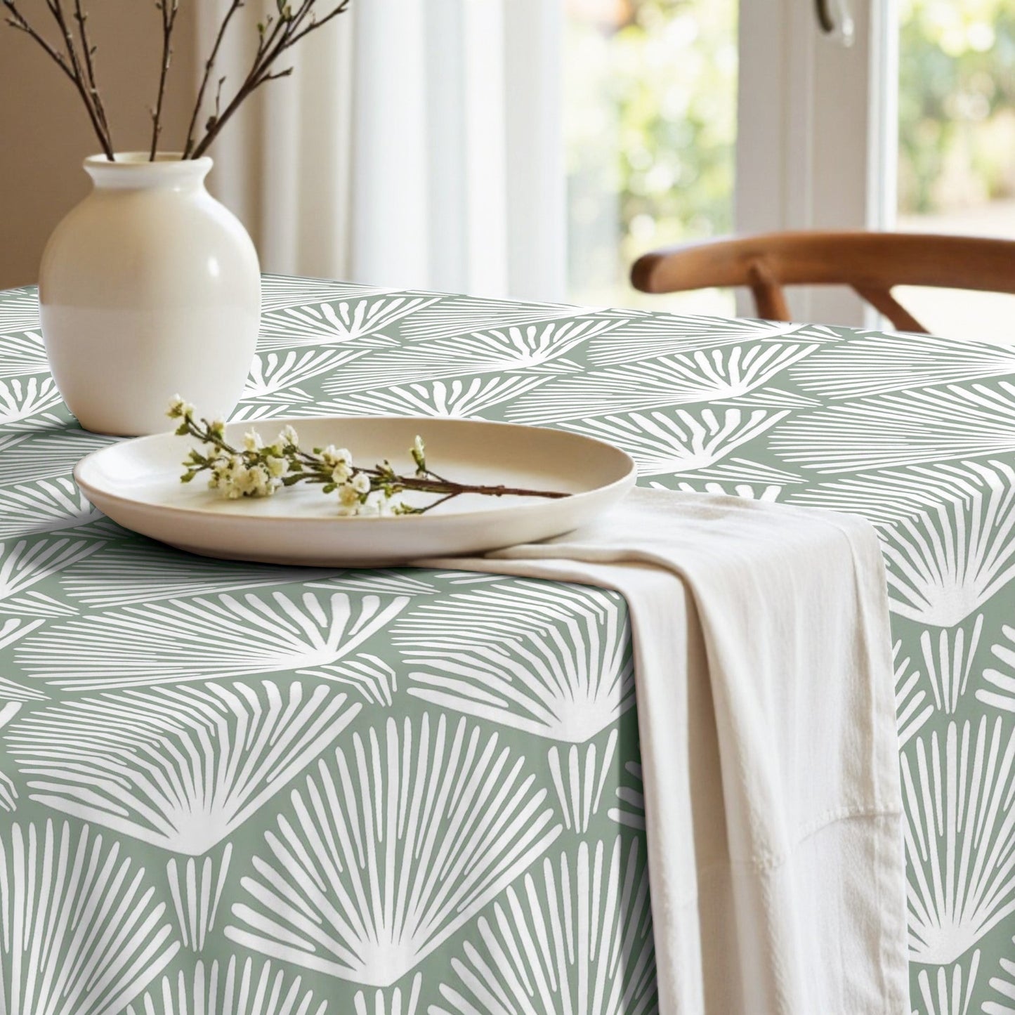ASENA 4 stain-resistant tablecloth