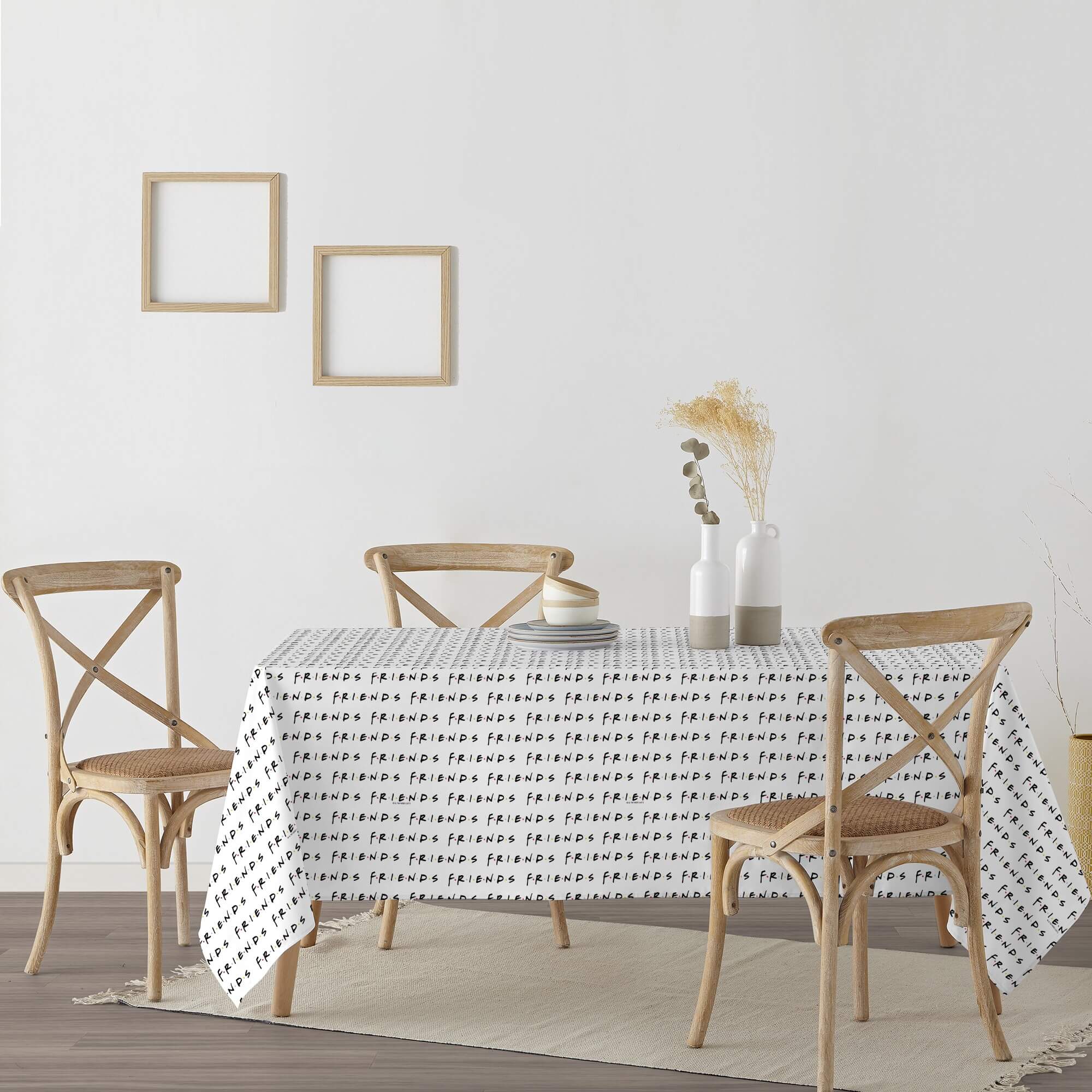 Mantel resinado antimanchas Friends White 3