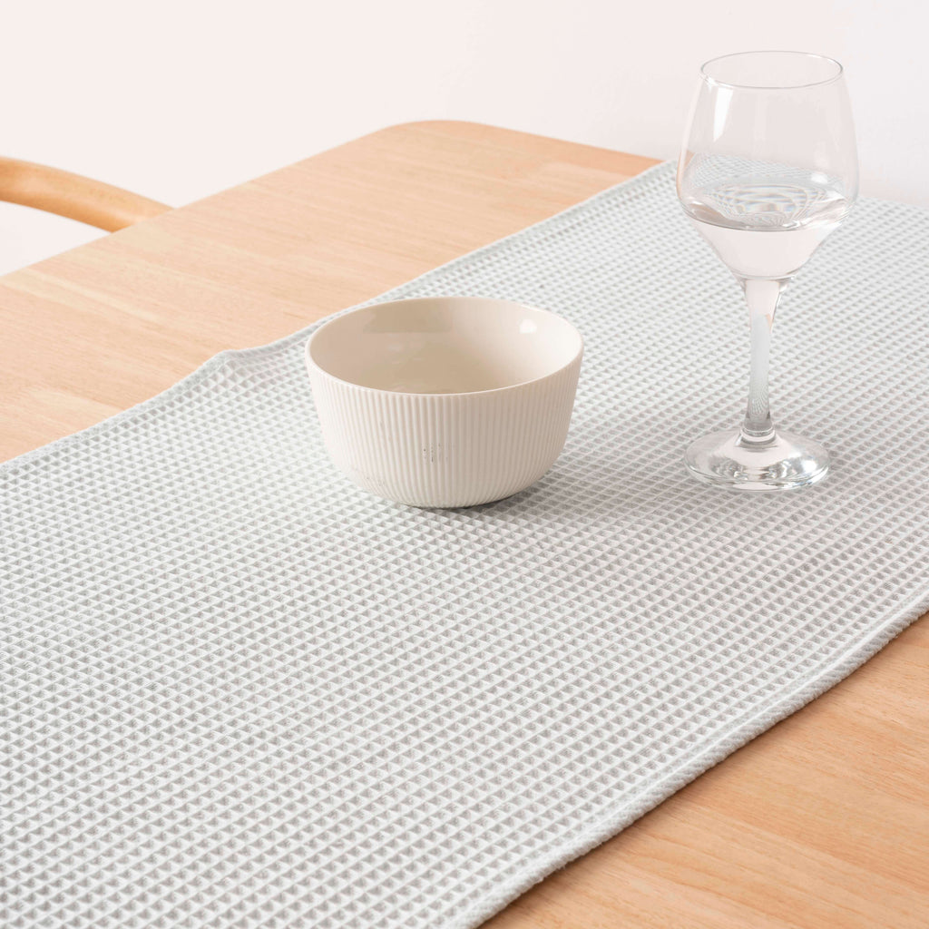 Waffle Mint Table Runner 45x140 cm