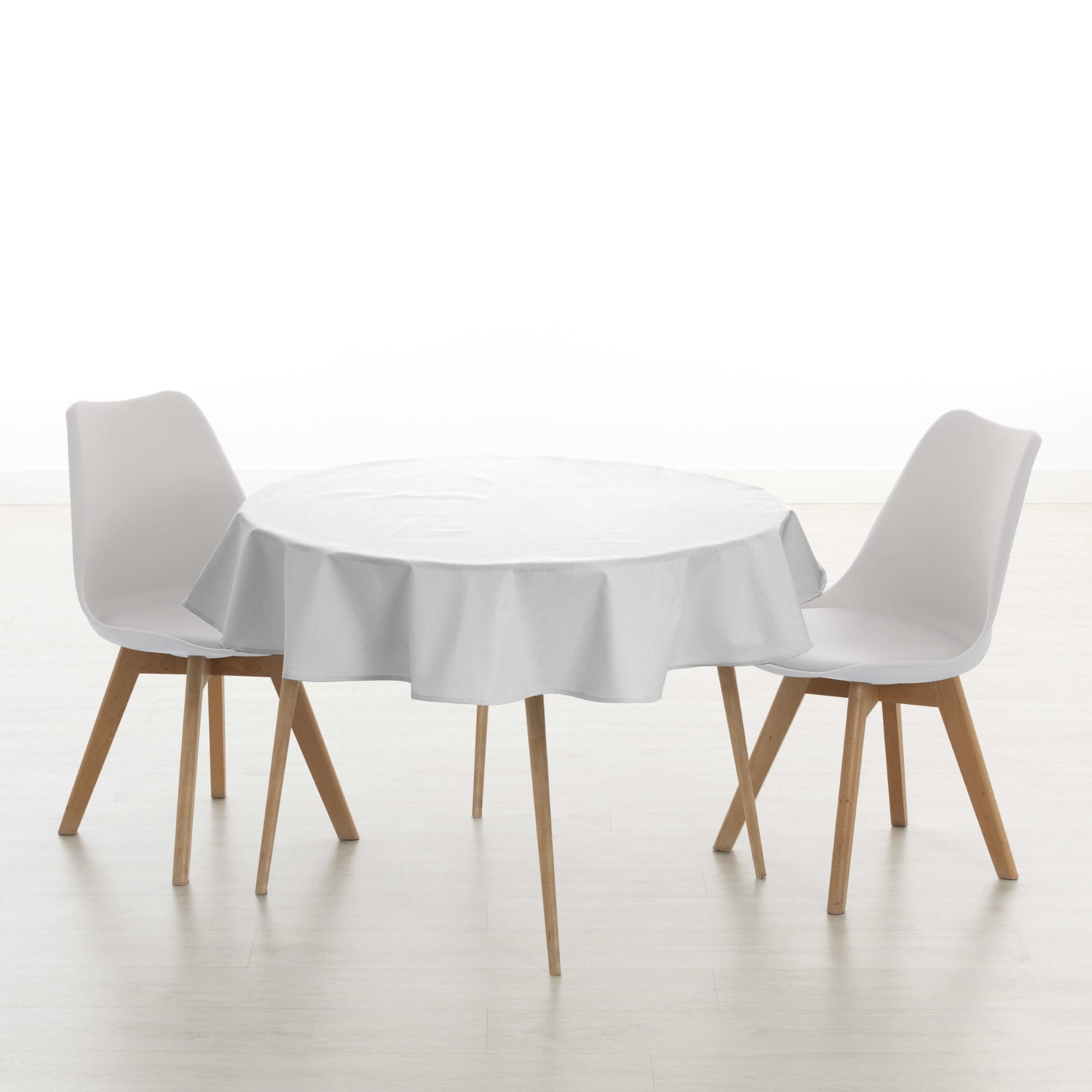 Levante 103 stain-resistant round tablecloth