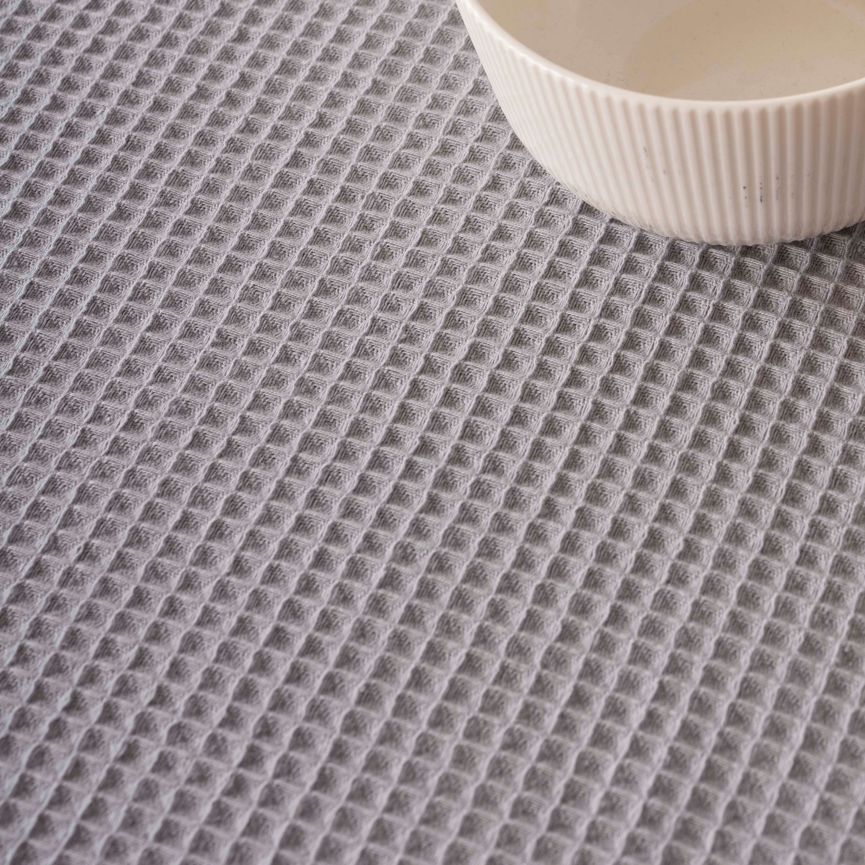 Waffle Ultimate Grey Table Runner 45x140 cm