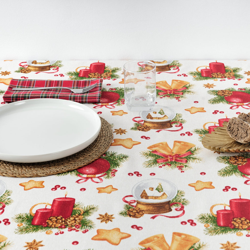 Waterproof stain-resistant cotton-lurex tablecloth Nativitatis 4 Gold