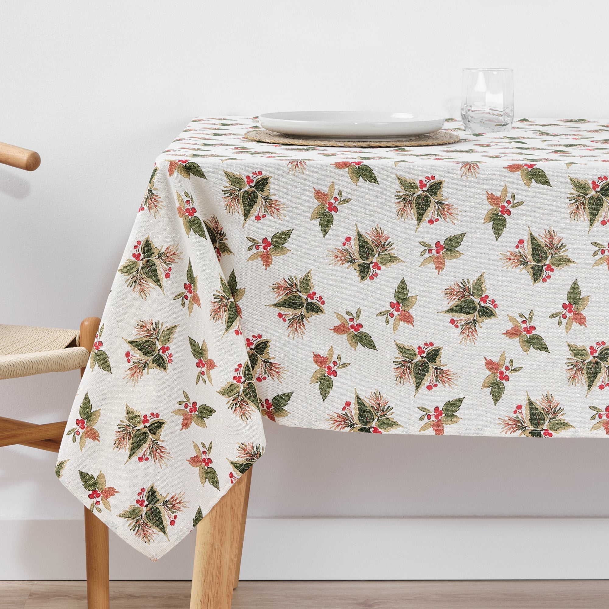 Waterproof stain-resistant cotton-lurex tablecloth Nativitatis 2 Gold