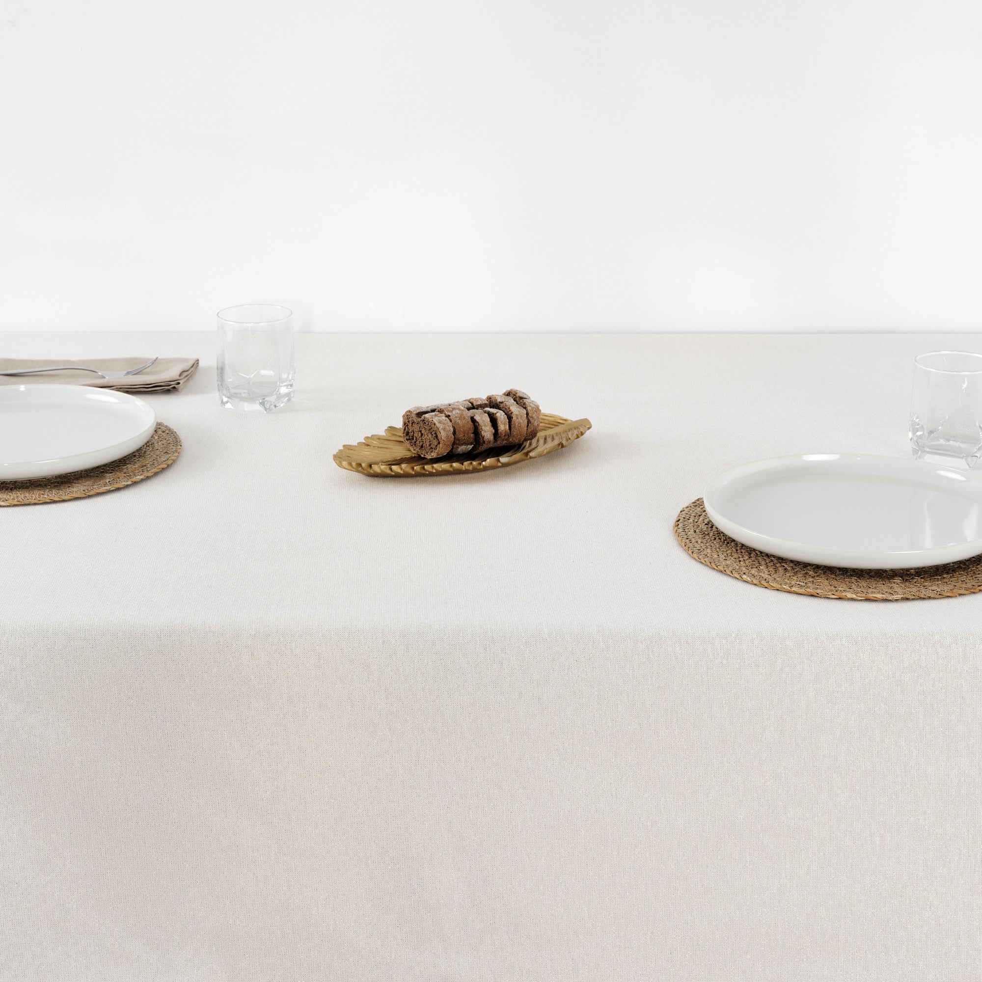 Waterproof stain-resistant cotton-lurex tablecloth, raw gold