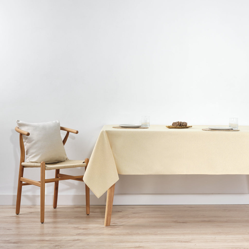 Waterproof stain-resistant cotton-lurex tablecloth, beige gold