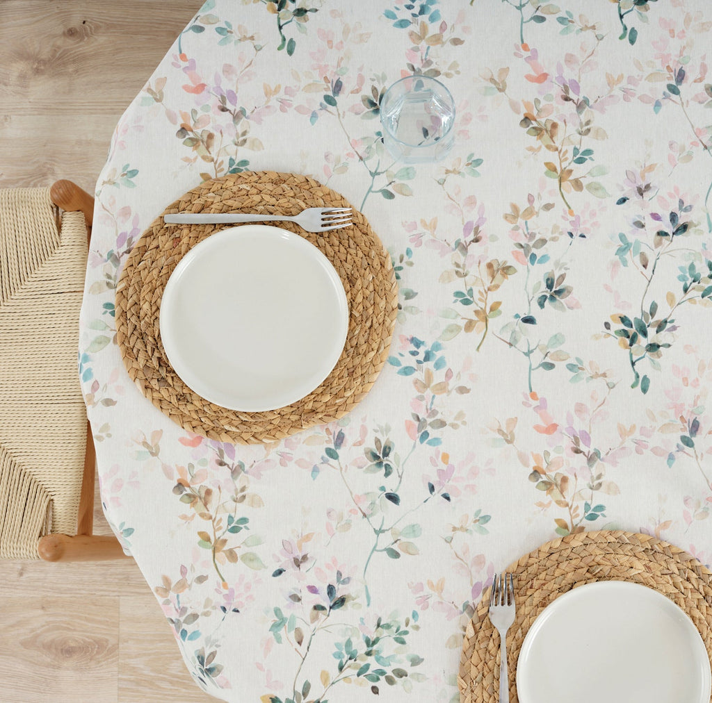 Round stain-resistant tablecloth 0120-247