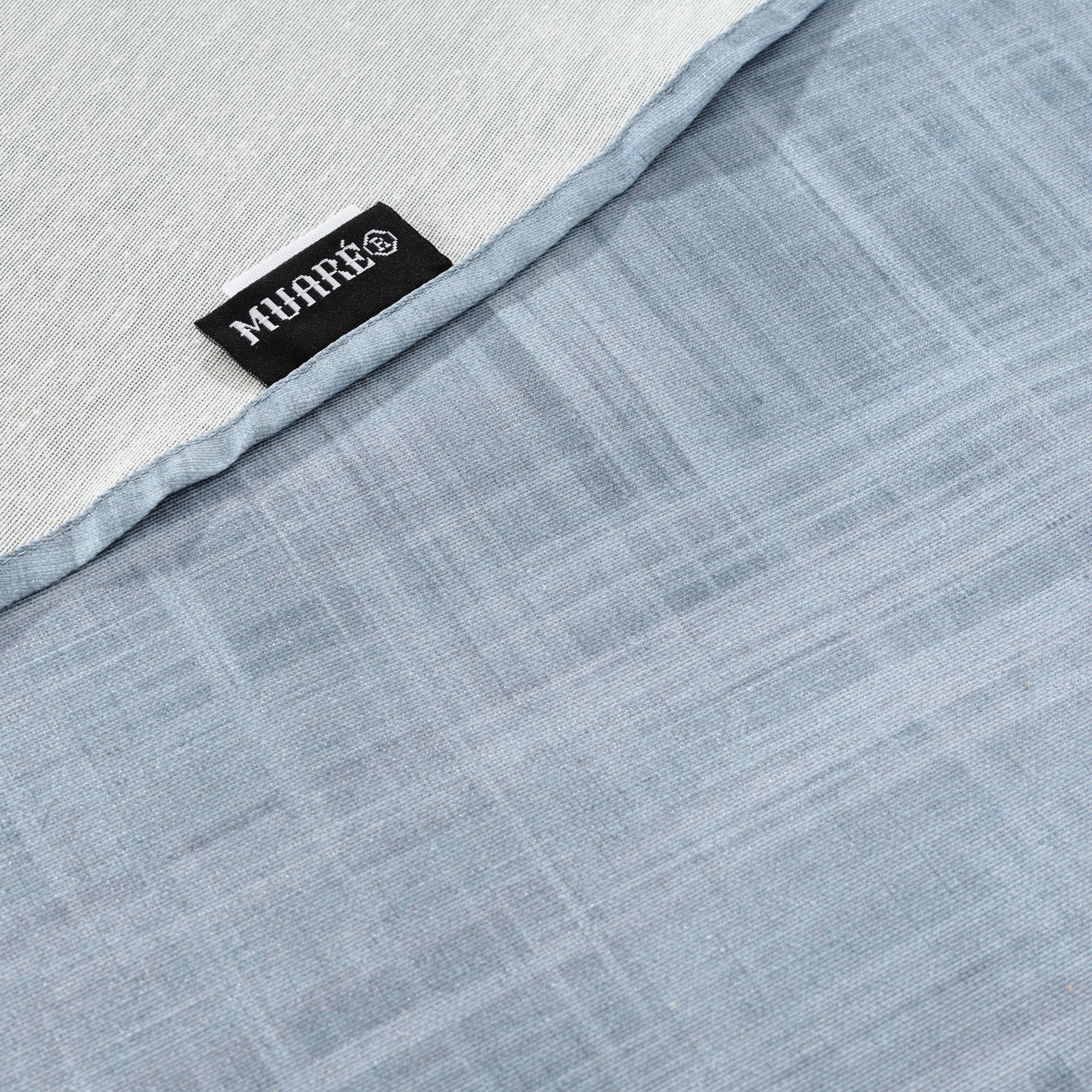 Round stain-resistant tablecloth 0120-19