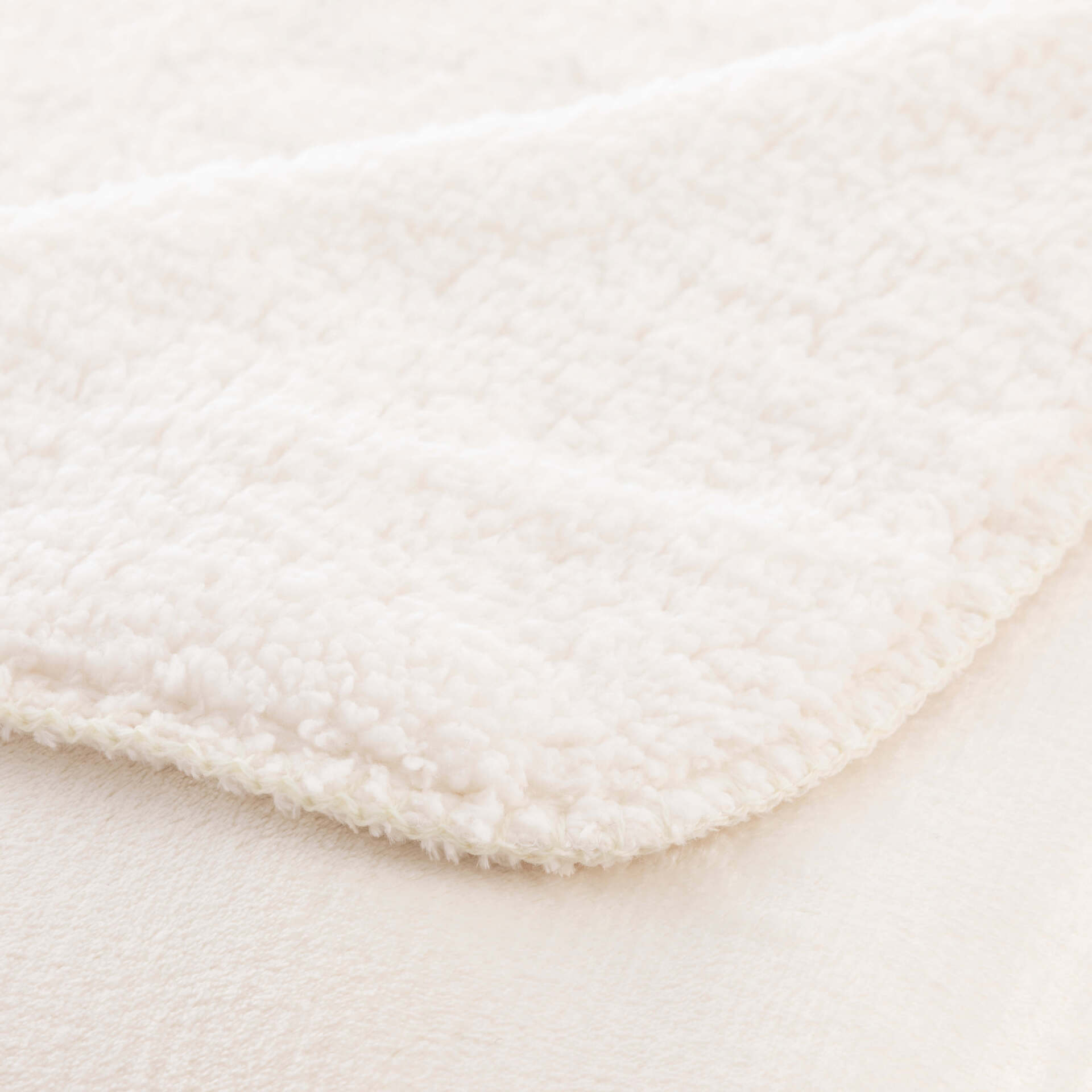 Couverture réversible extra douce Sedalina - Sherpa naturel