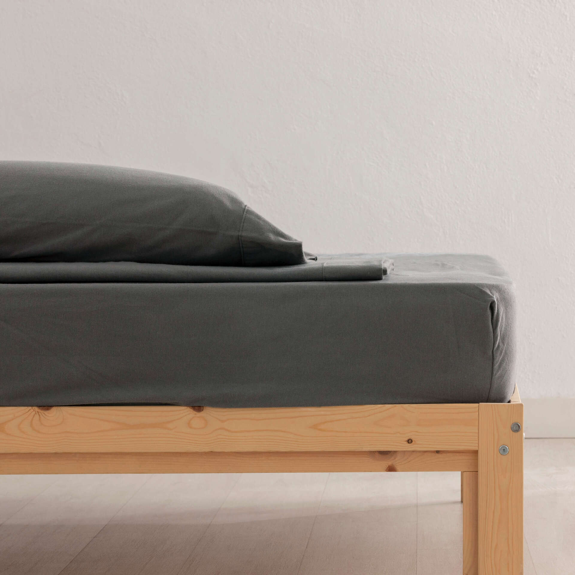 Anthracite Flannel Sheet Set 100% Cotton
