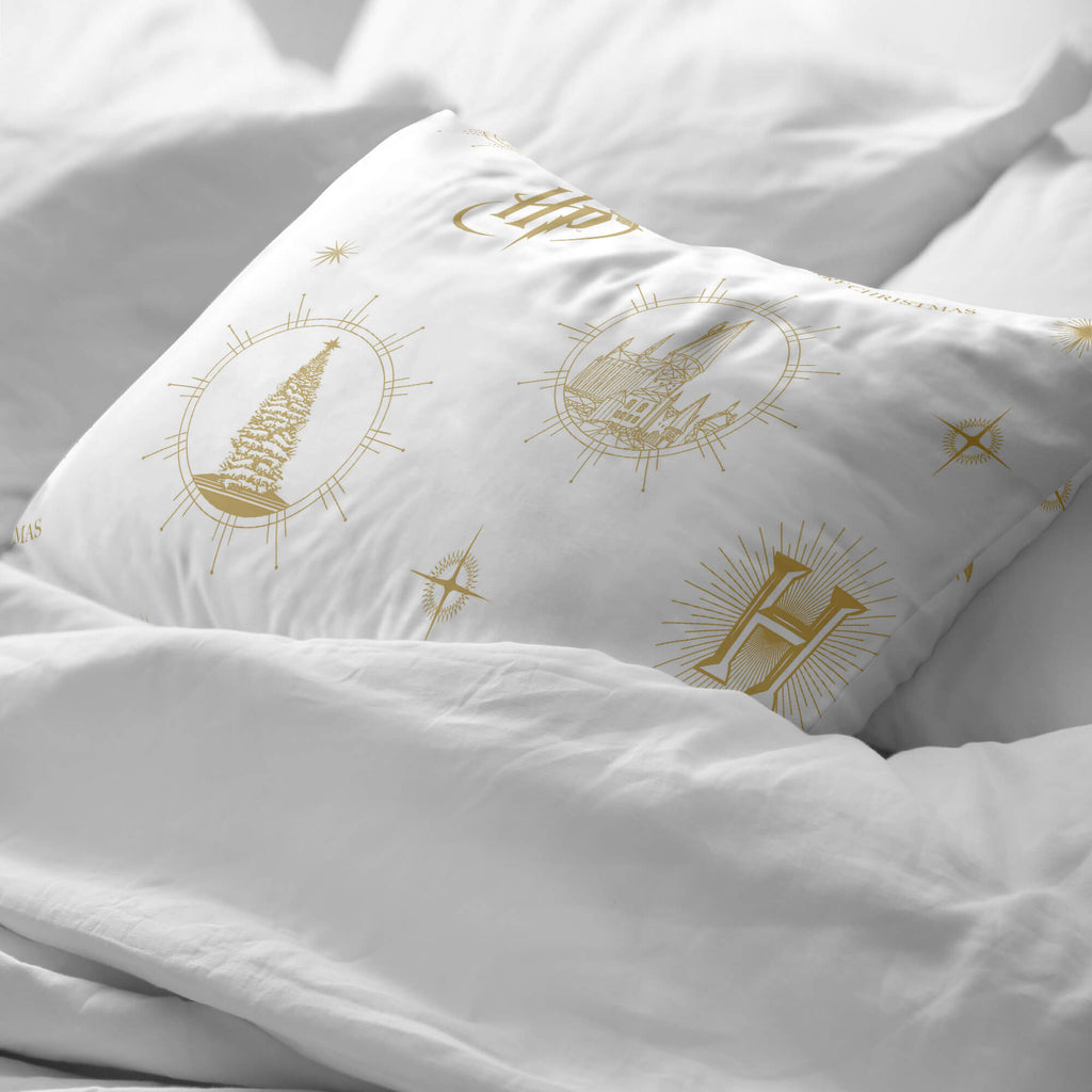 100% Cotton Hogwarts Gold Christmas Pillowcase