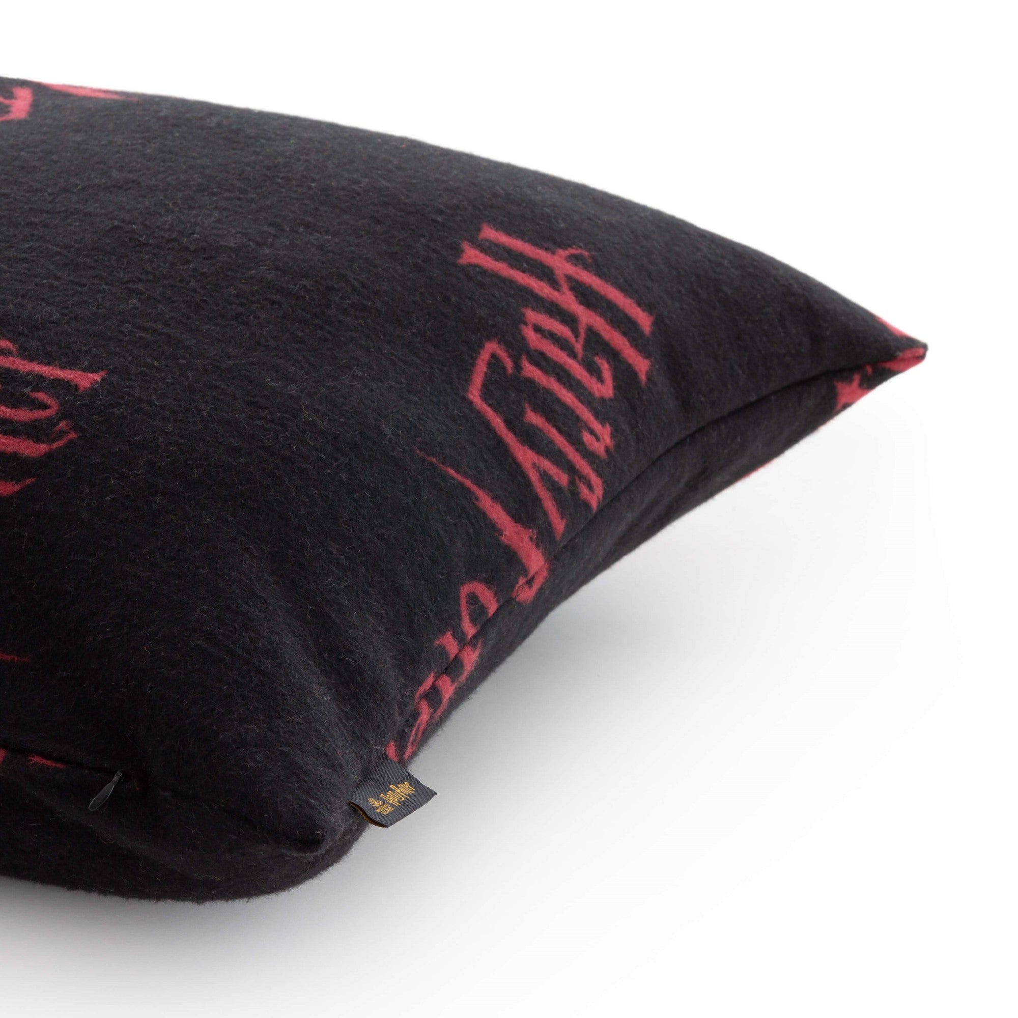 Gown extra soft cushion cover 50x50 cm