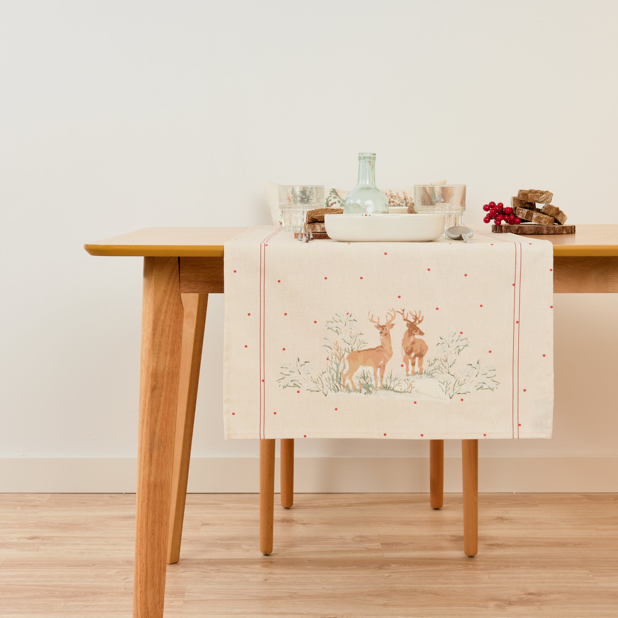 Chemin de table cerf