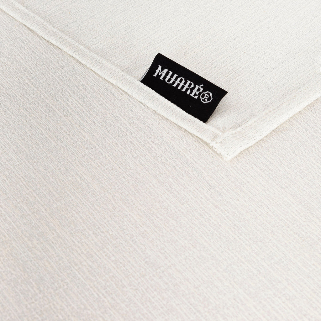 Jacquard tablecloth R17948 Natural Silver Lurex