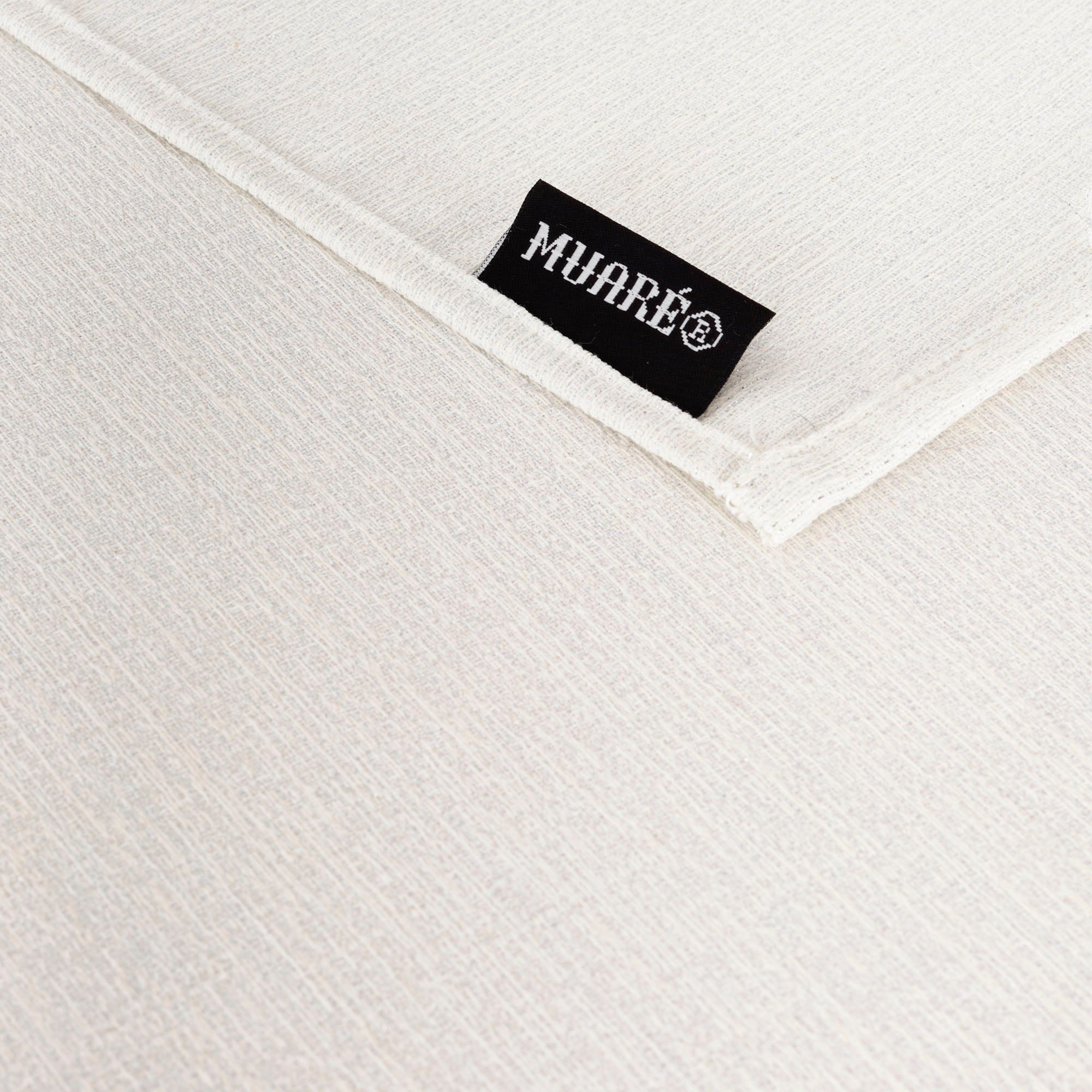 Jacquard tablecloth R17948 Natural Silver Lurex