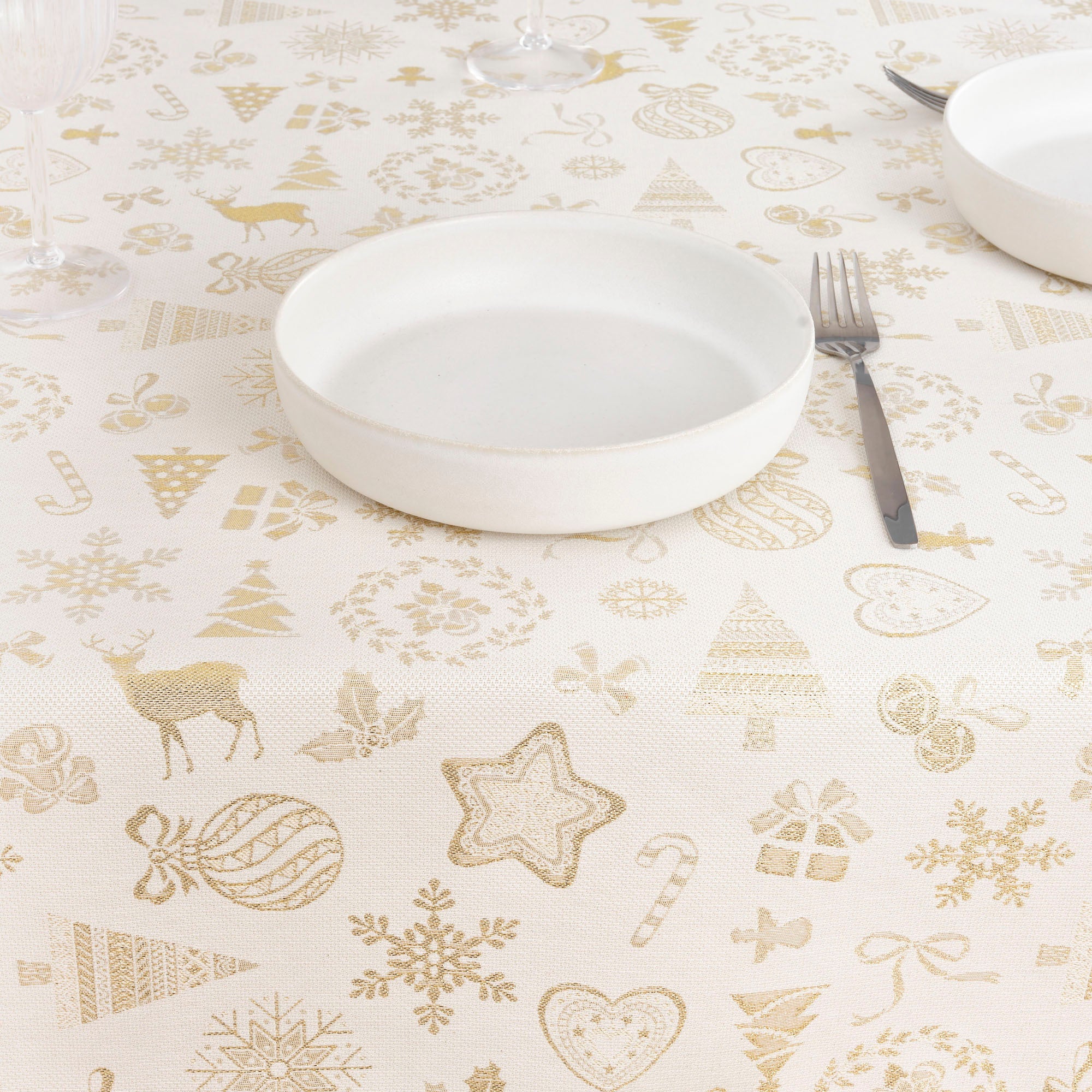 Jacquard tablecloth R22119 Natural Gold Lurex