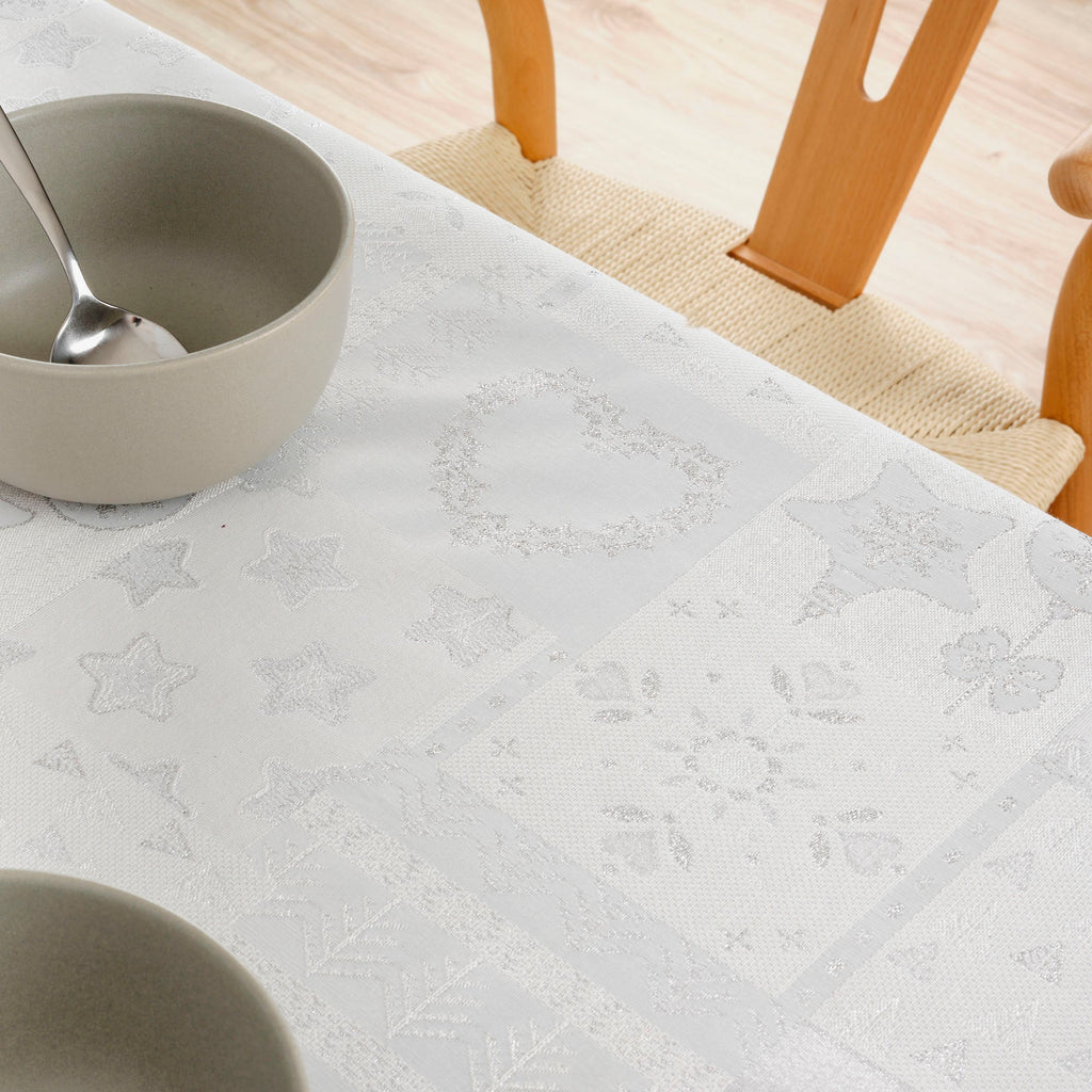 Jacquard tablecloth R22120 Natural Silver Lurex