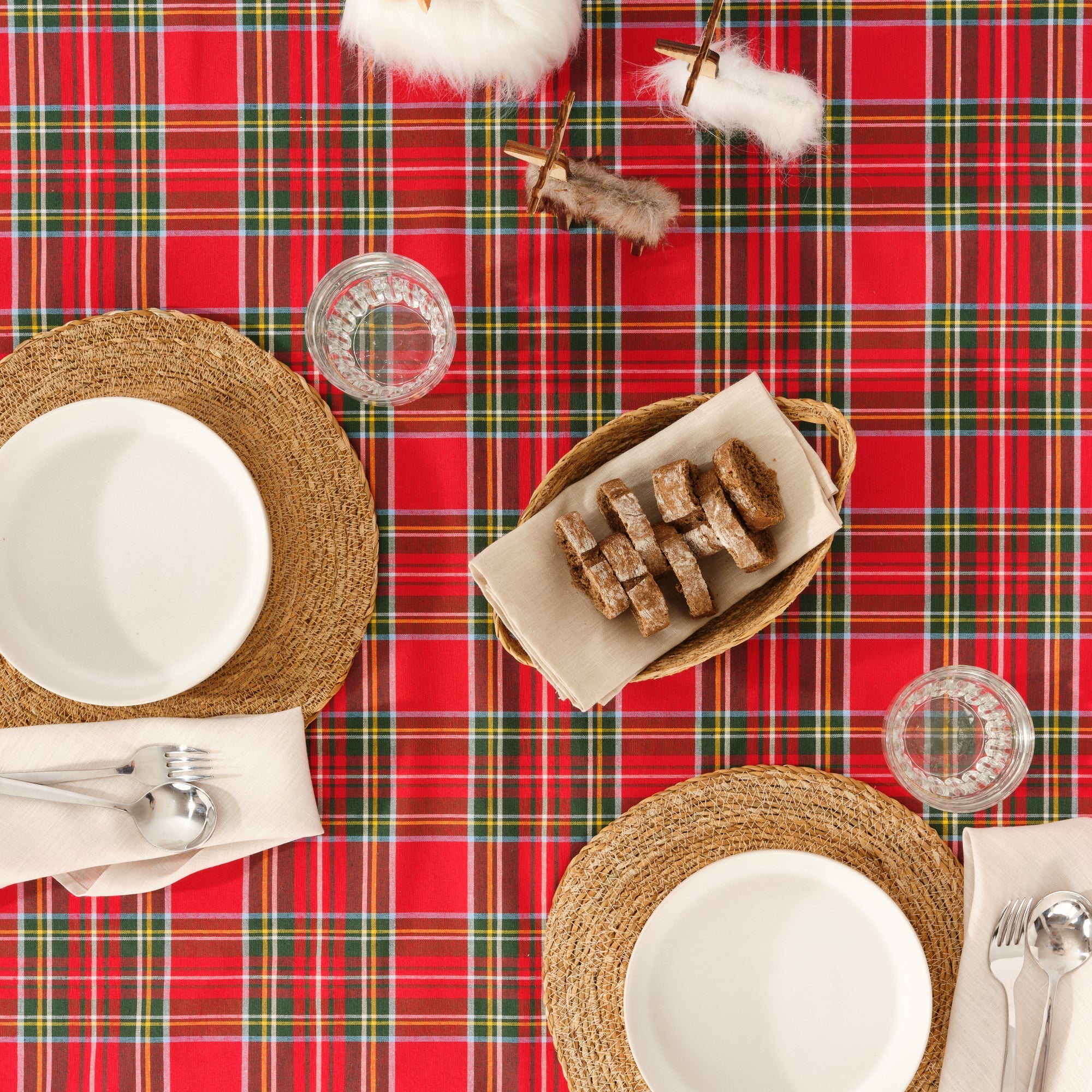 Cabal fabric tablecloth 01