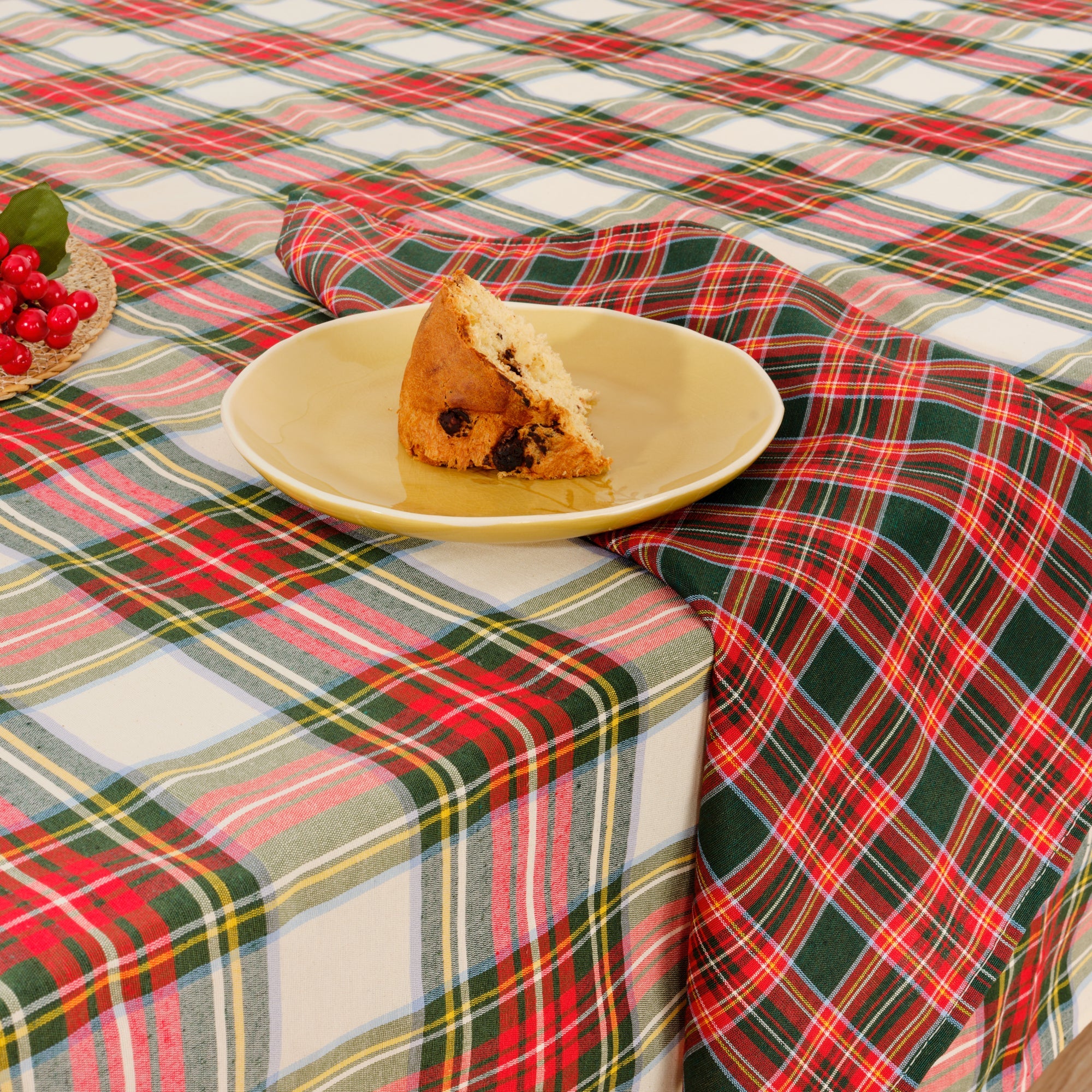 Cabal fabric tablecloth 02