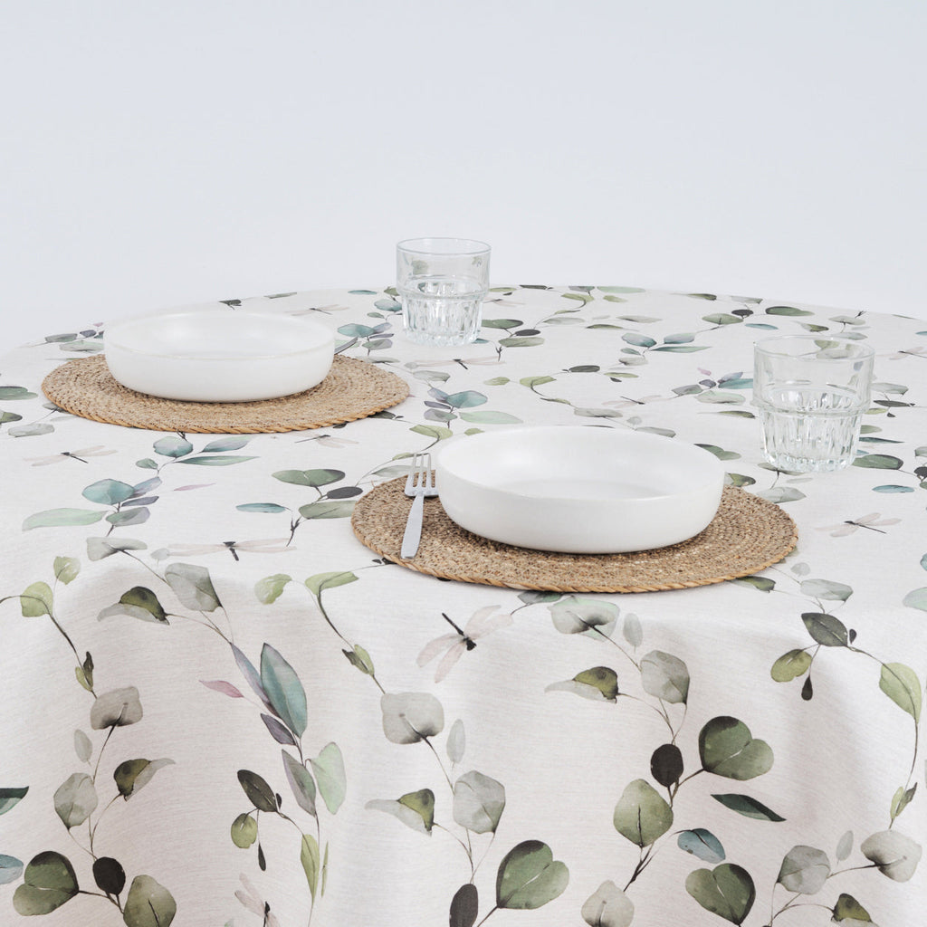 Round stain-resistant tablecloth 0120-362