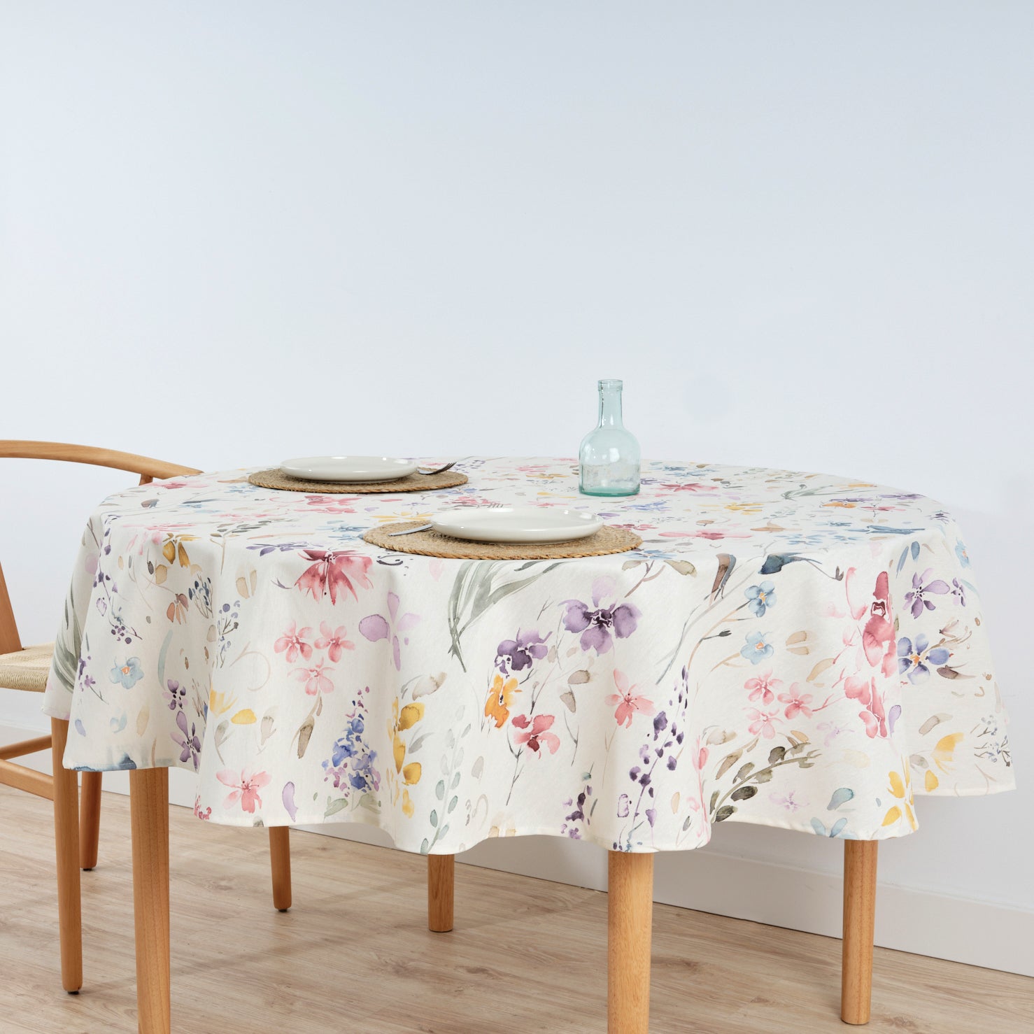 Round stain-resistant tablecloth 0120-415