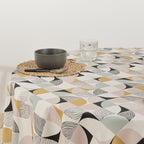 Round stain-resistant tablecloth P20