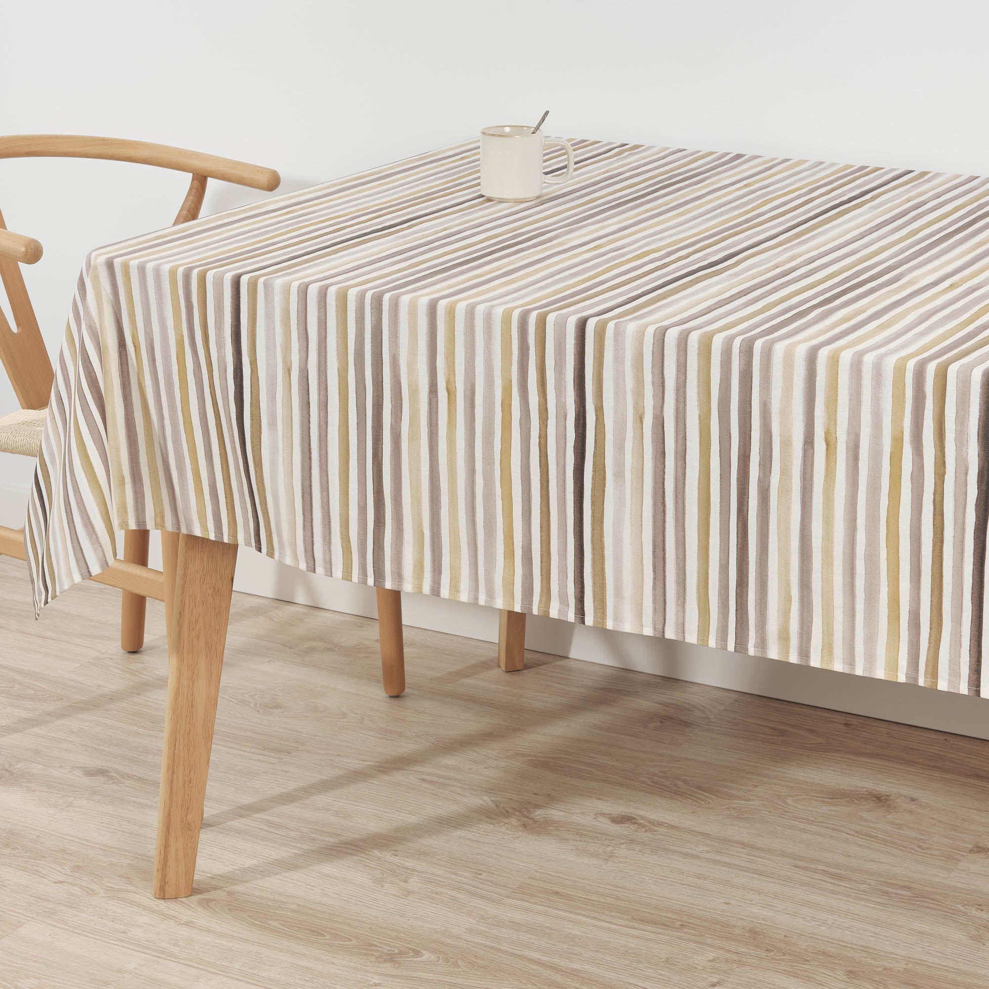 Nappe antitache Naiara Marron