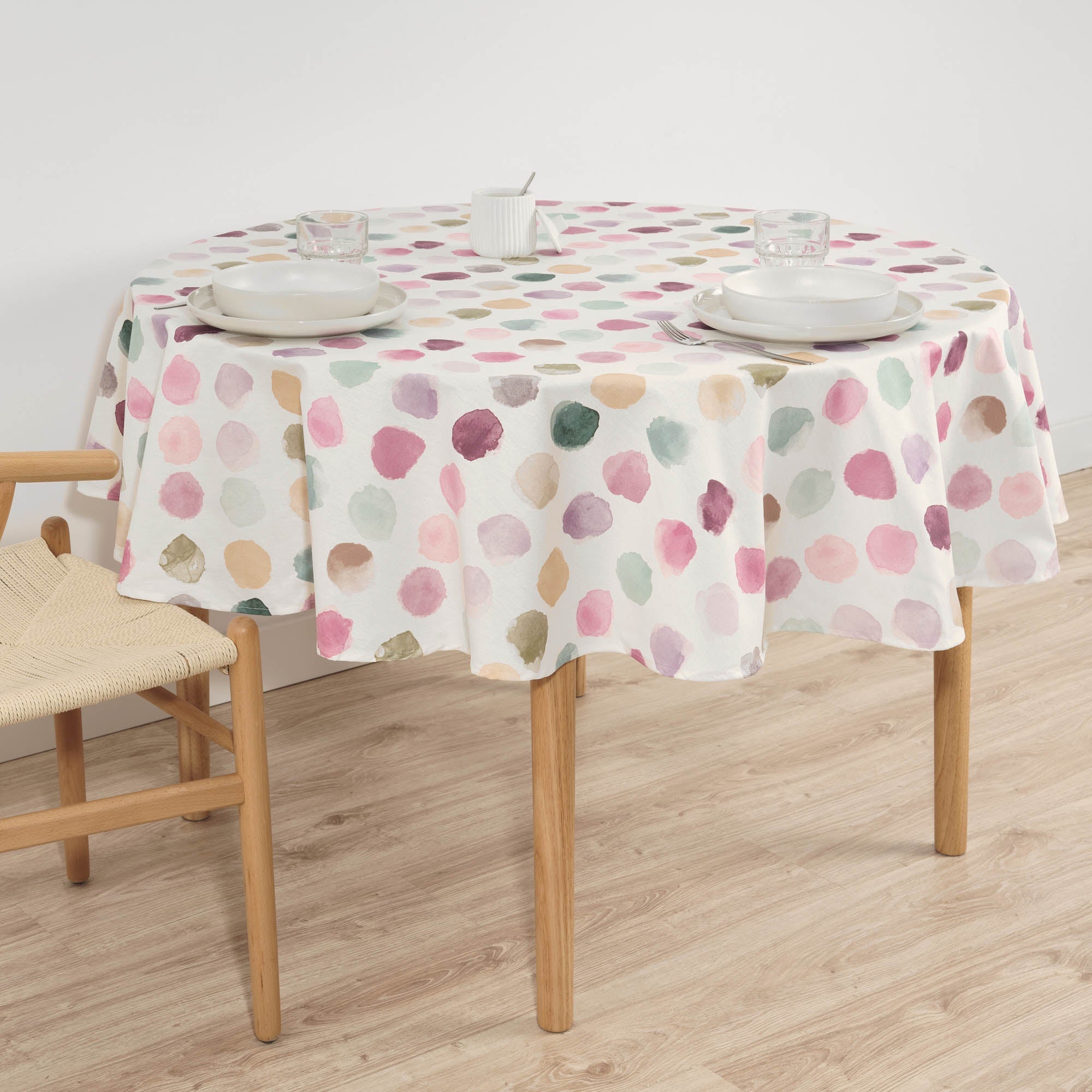 Sibiu stain-resistant round tablecloth
