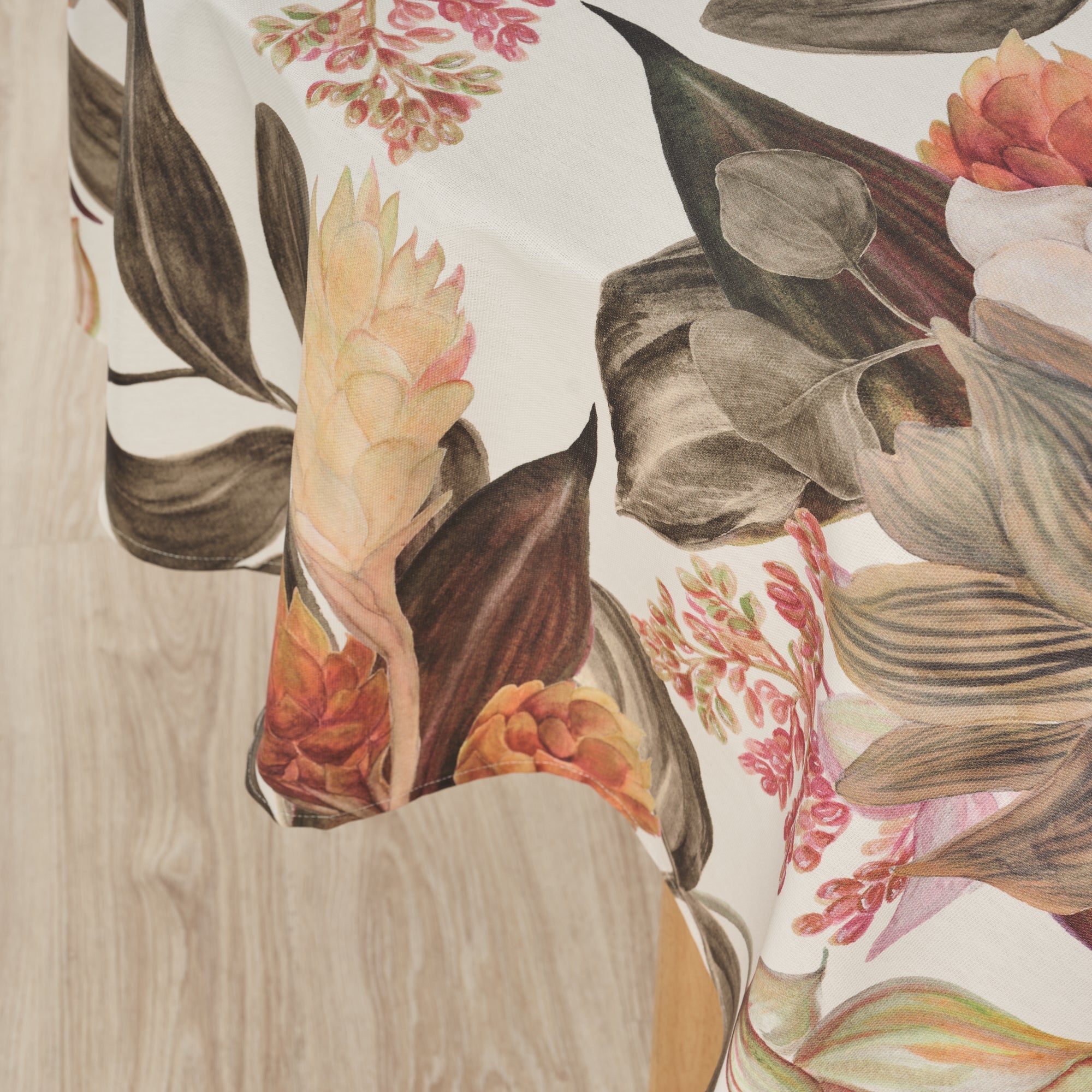 Ula Brown stain-resistant round tablecloth