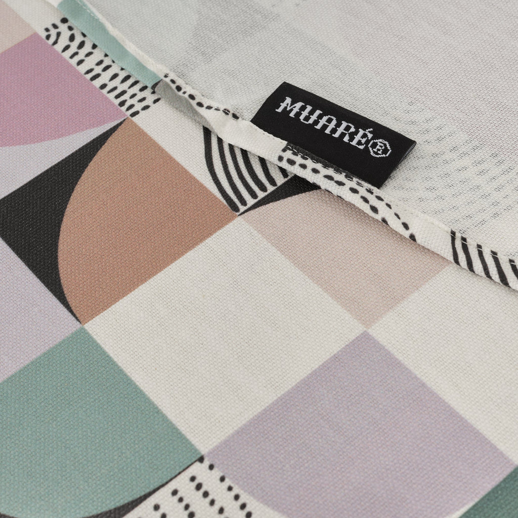 Anna Malva stain-resistant round tablecloth