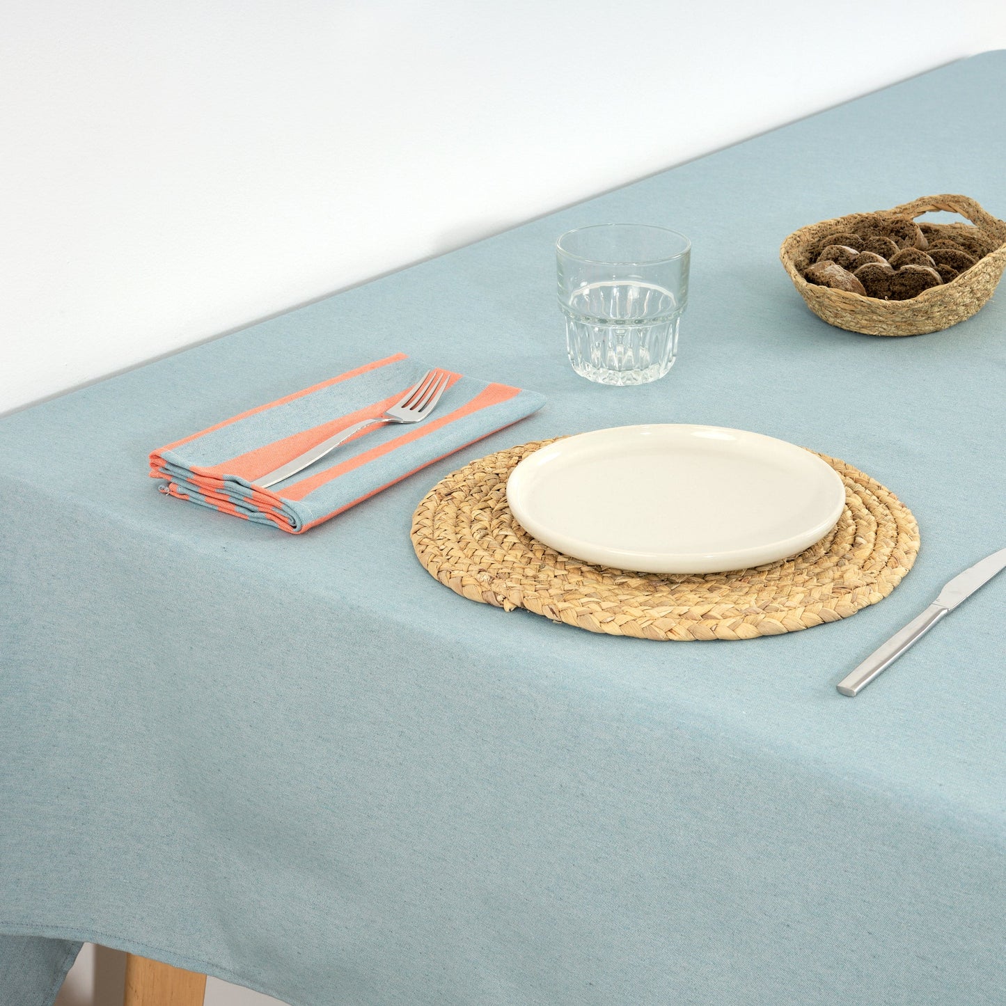 Mantel de tela jacquard Maglia Liso Agua
