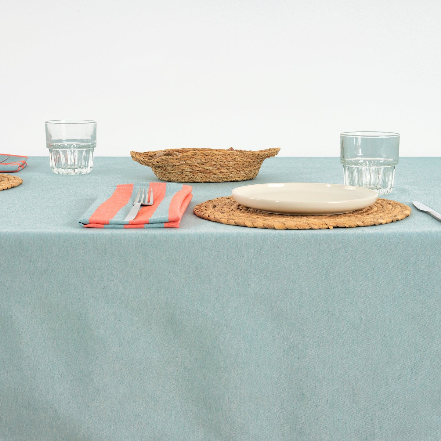 Mantel de tela jacquard Maglia Liso Agua