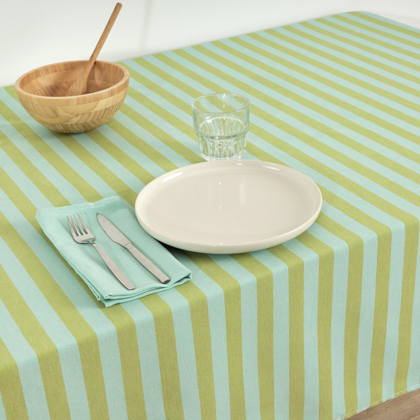 Mantel de tela jacquard Maglia Raya Pistacho y Turquesa