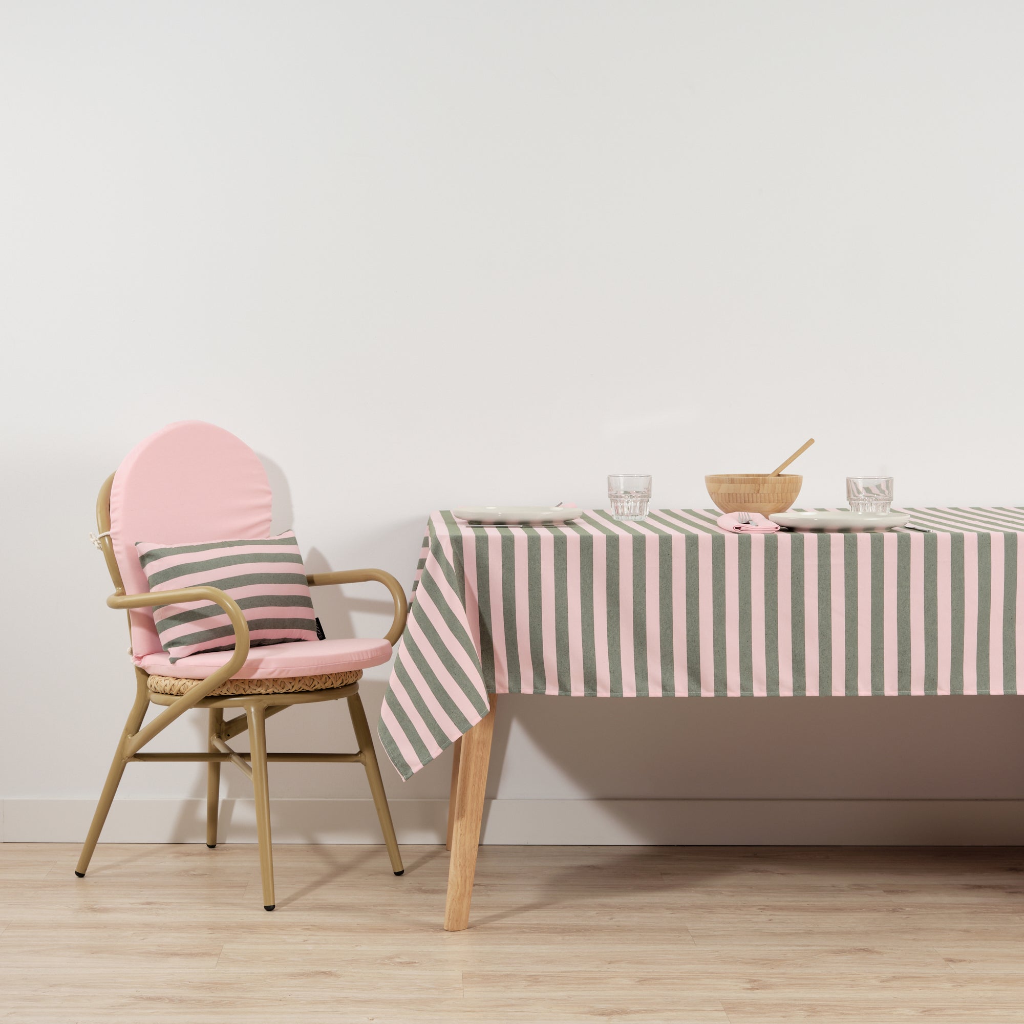 Nappe en tissu jacquard Maglia Stripe Rose et Mousse